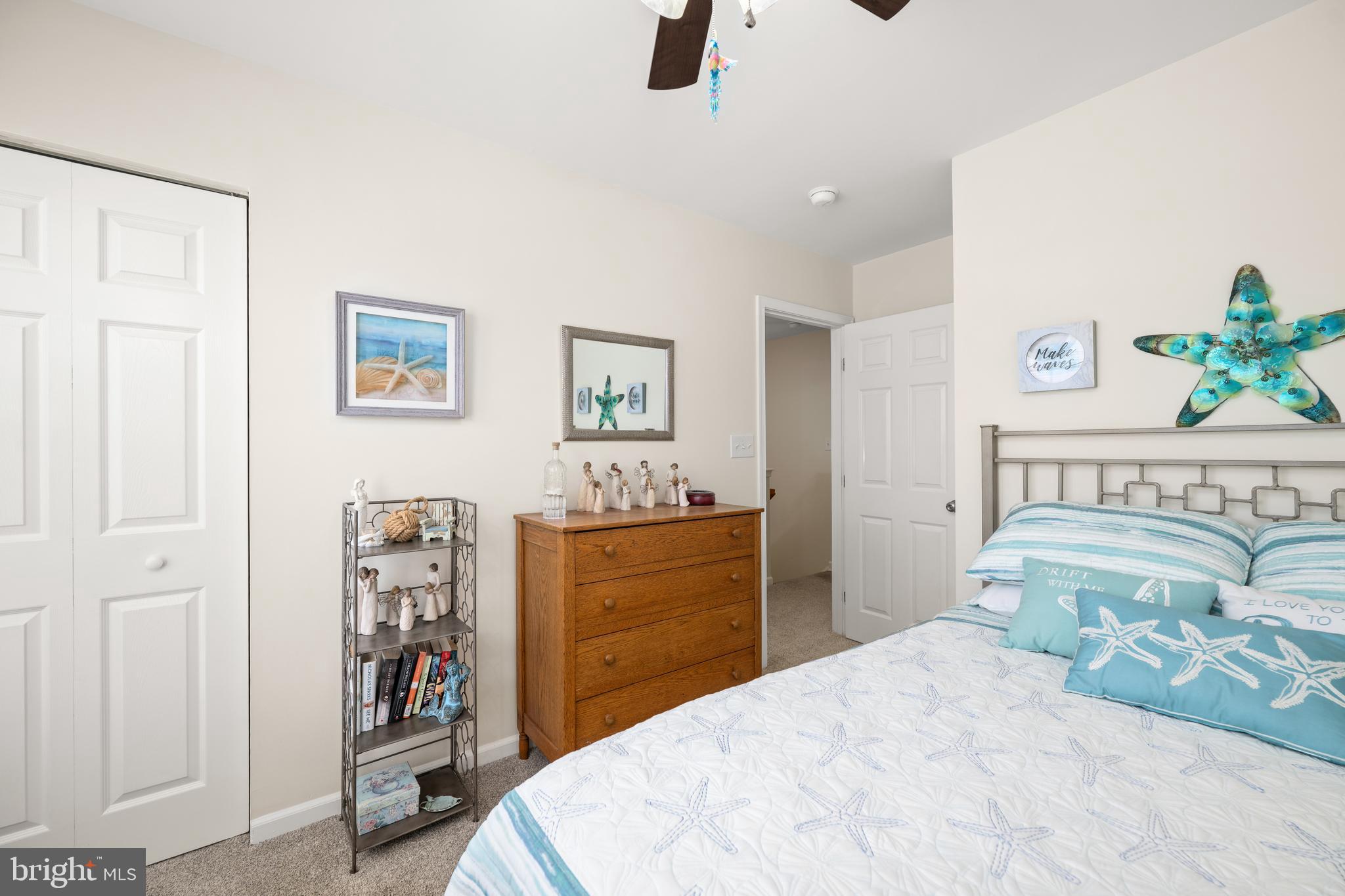 VICTORIAS LANDING - Residential