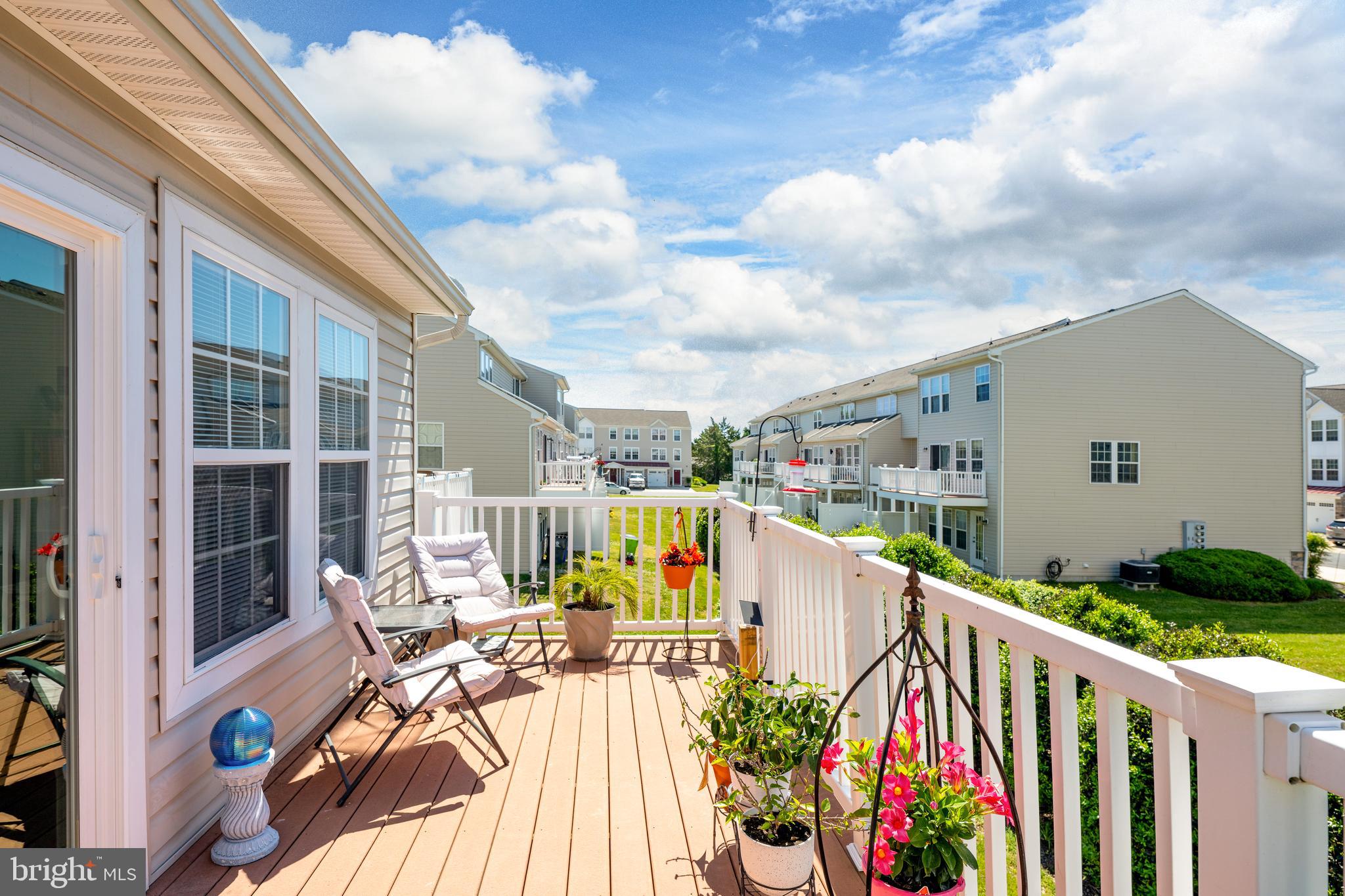 VICTORIAS LANDING - Residential
