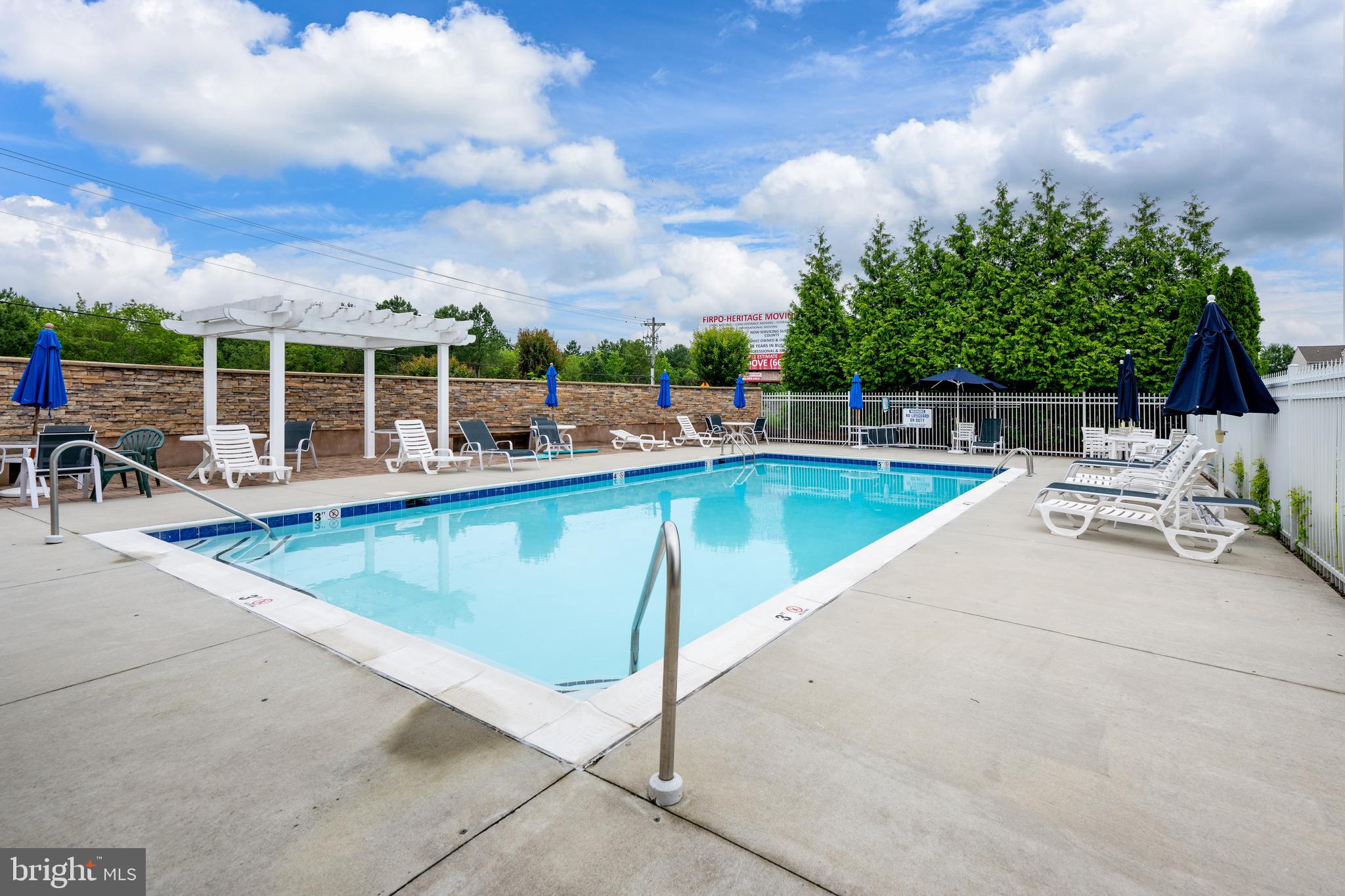 VICTORIAS LANDING - Residential