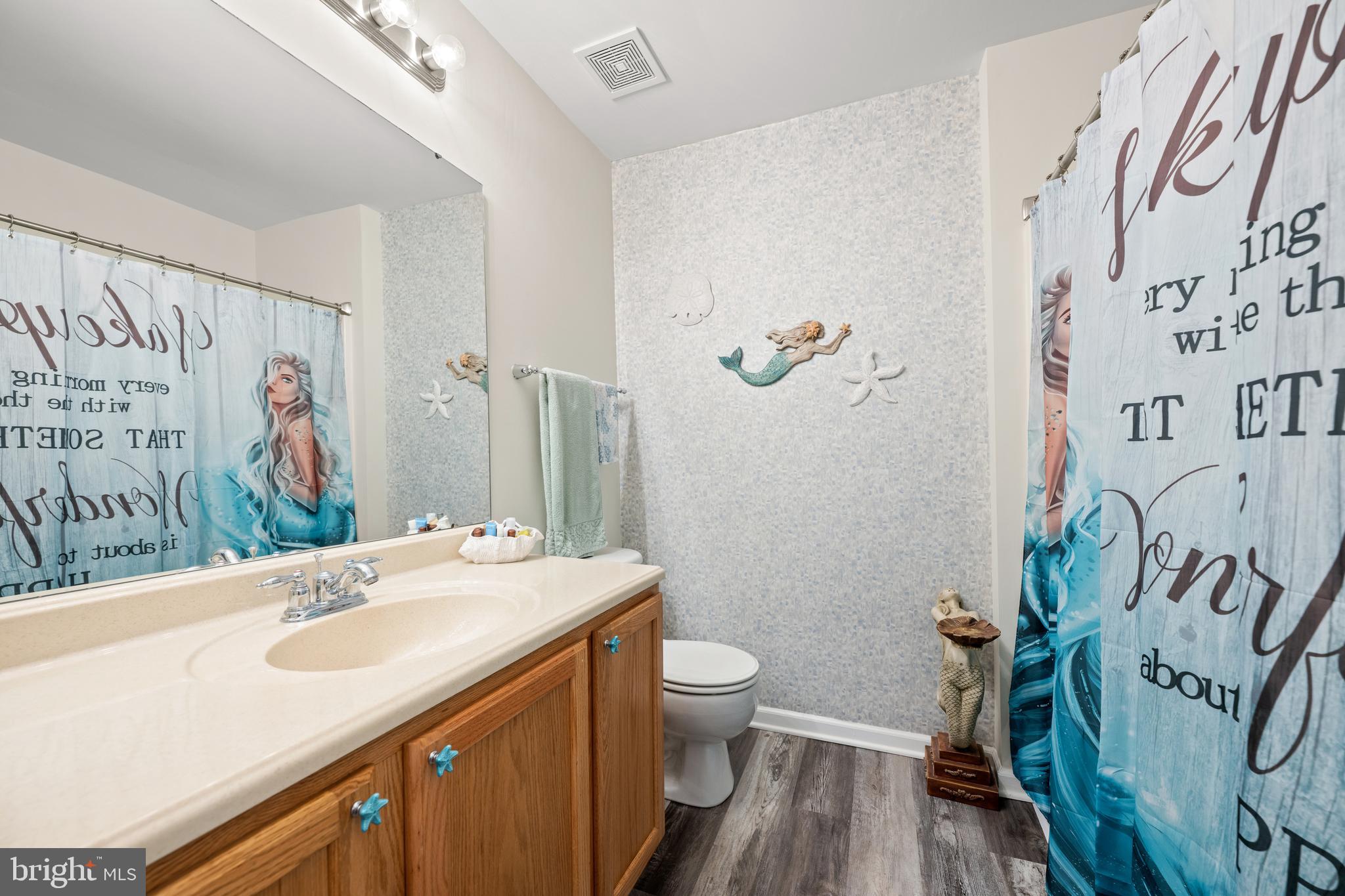 VICTORIAS LANDING - Residential