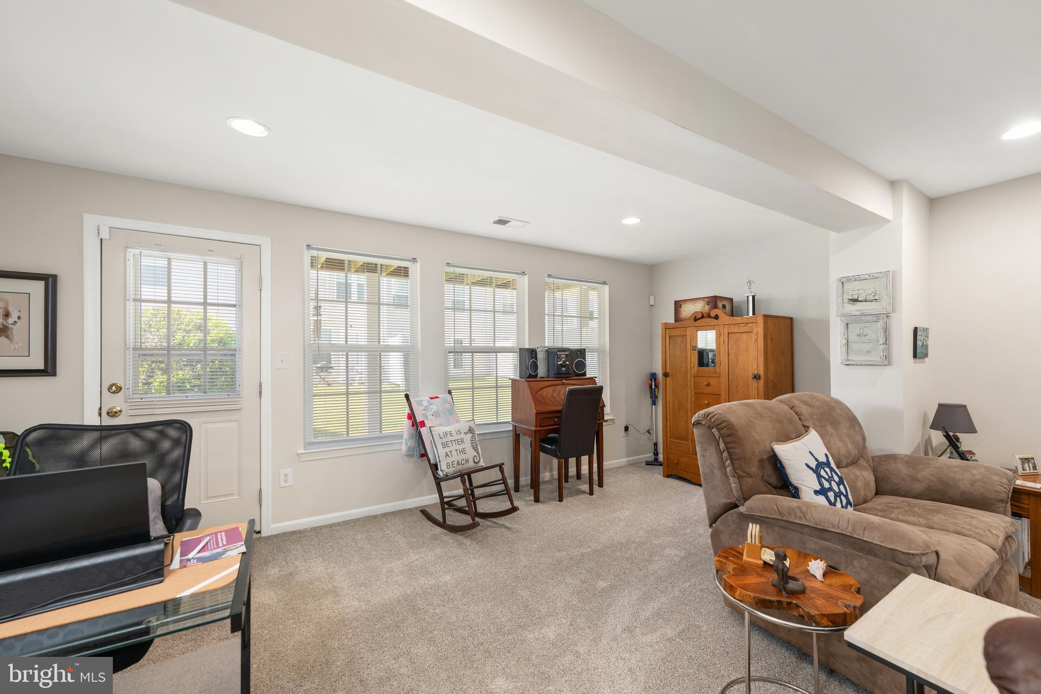 VICTORIAS LANDING - Residential