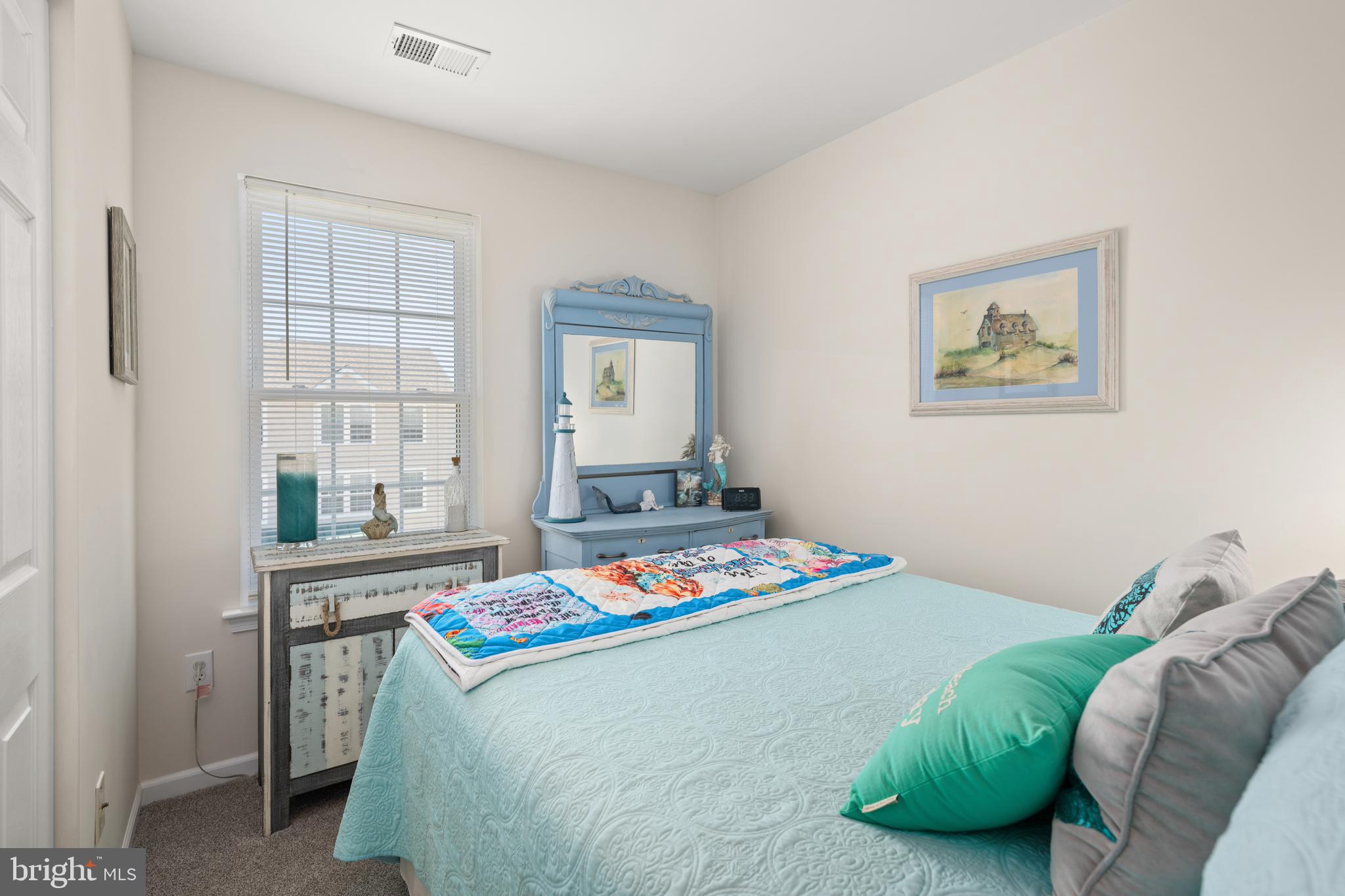 VICTORIAS LANDING - Residential