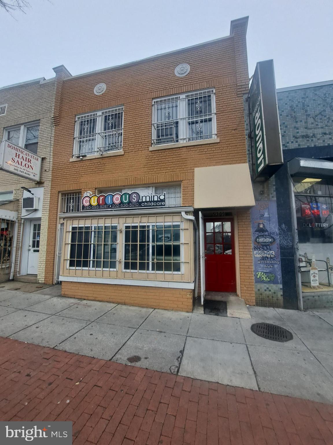 PETWORTH - Commercial Sale