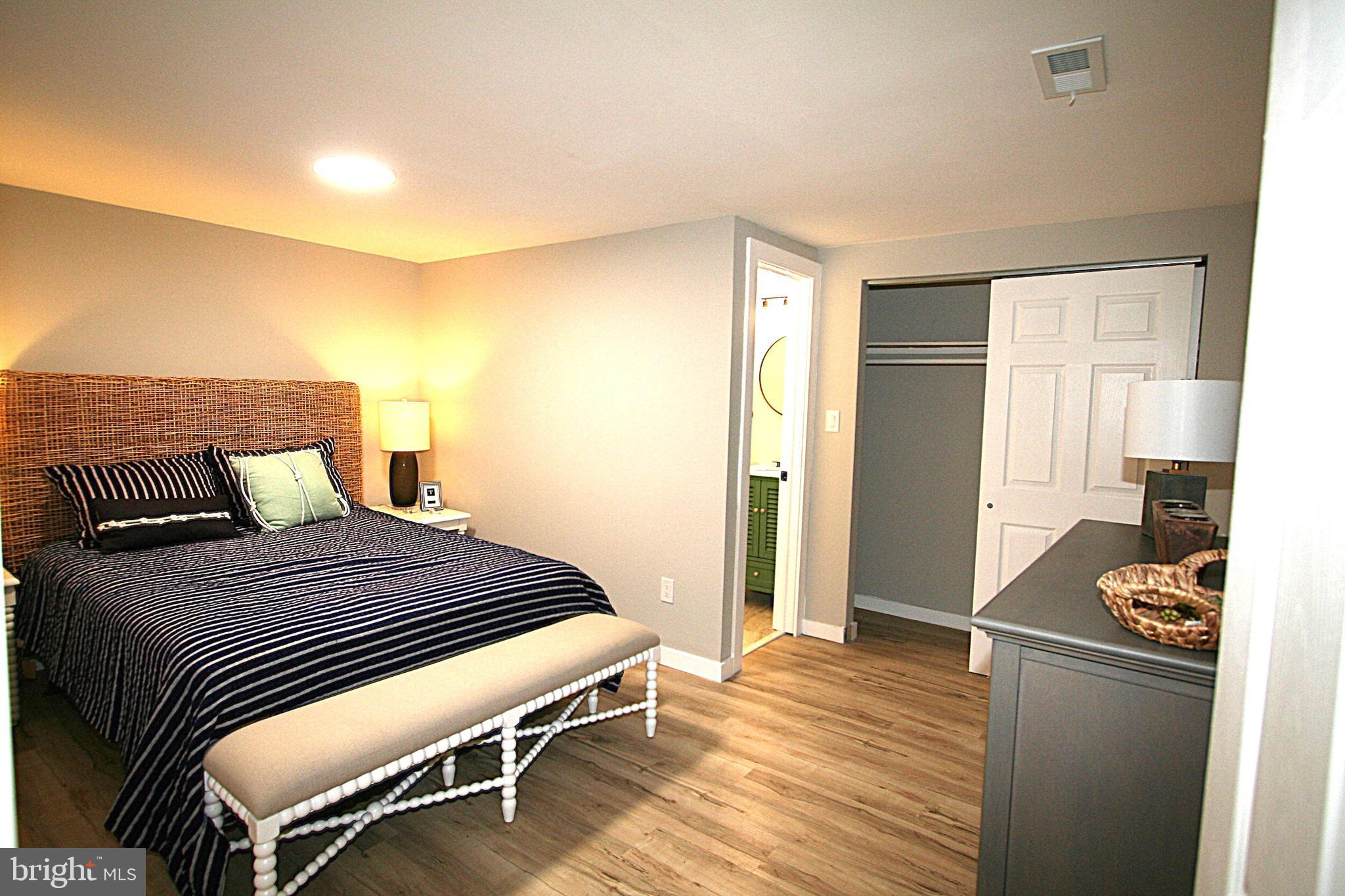 KENT ISLAND ESTATES - Residential