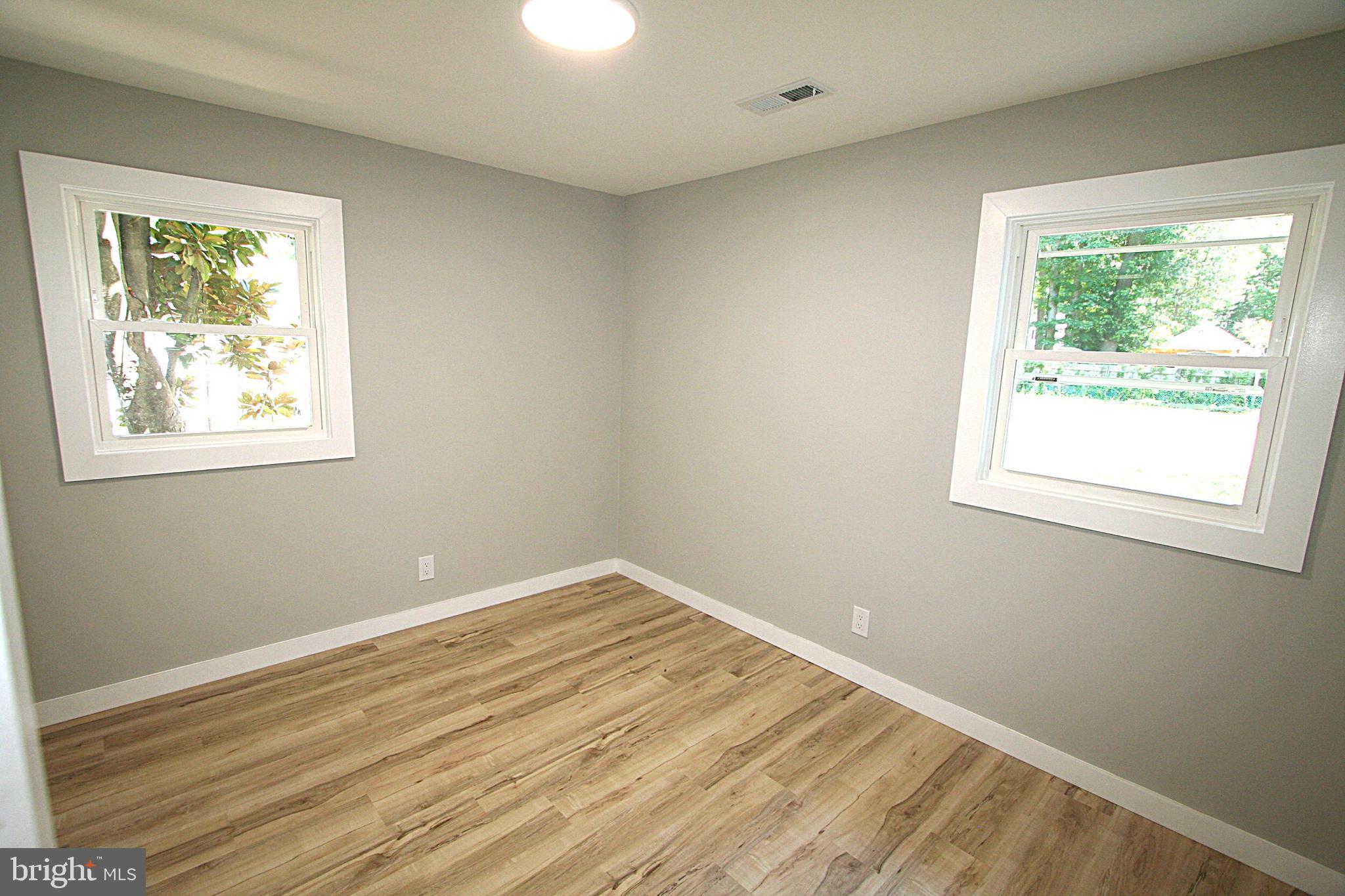 KENT ISLAND ESTATES - Residential