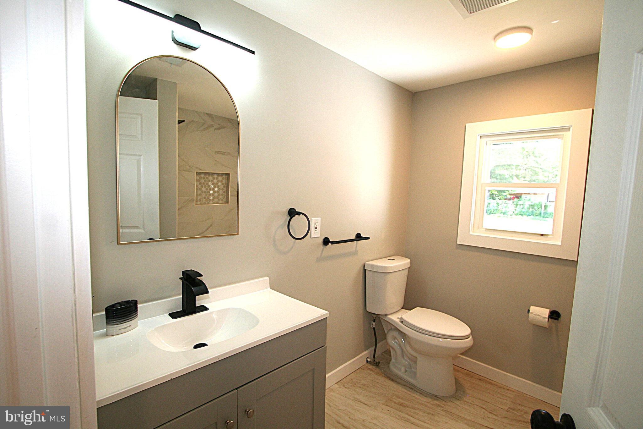KENT ISLAND ESTATES - Residential