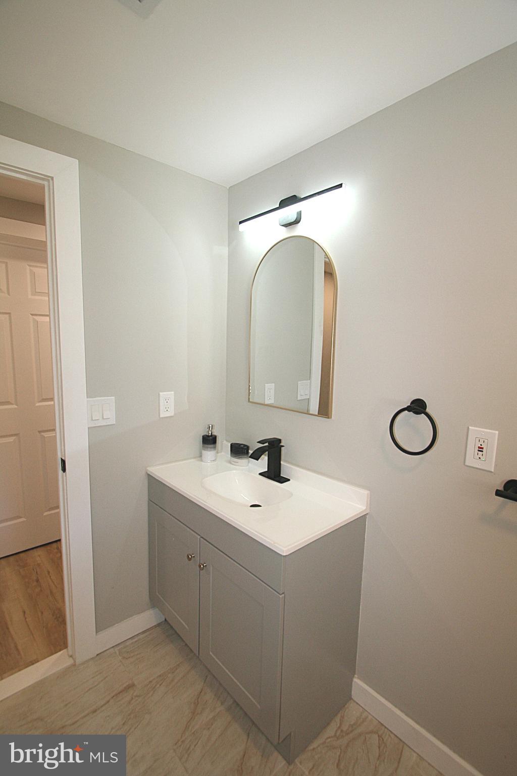 KENT ISLAND ESTATES - Residential
