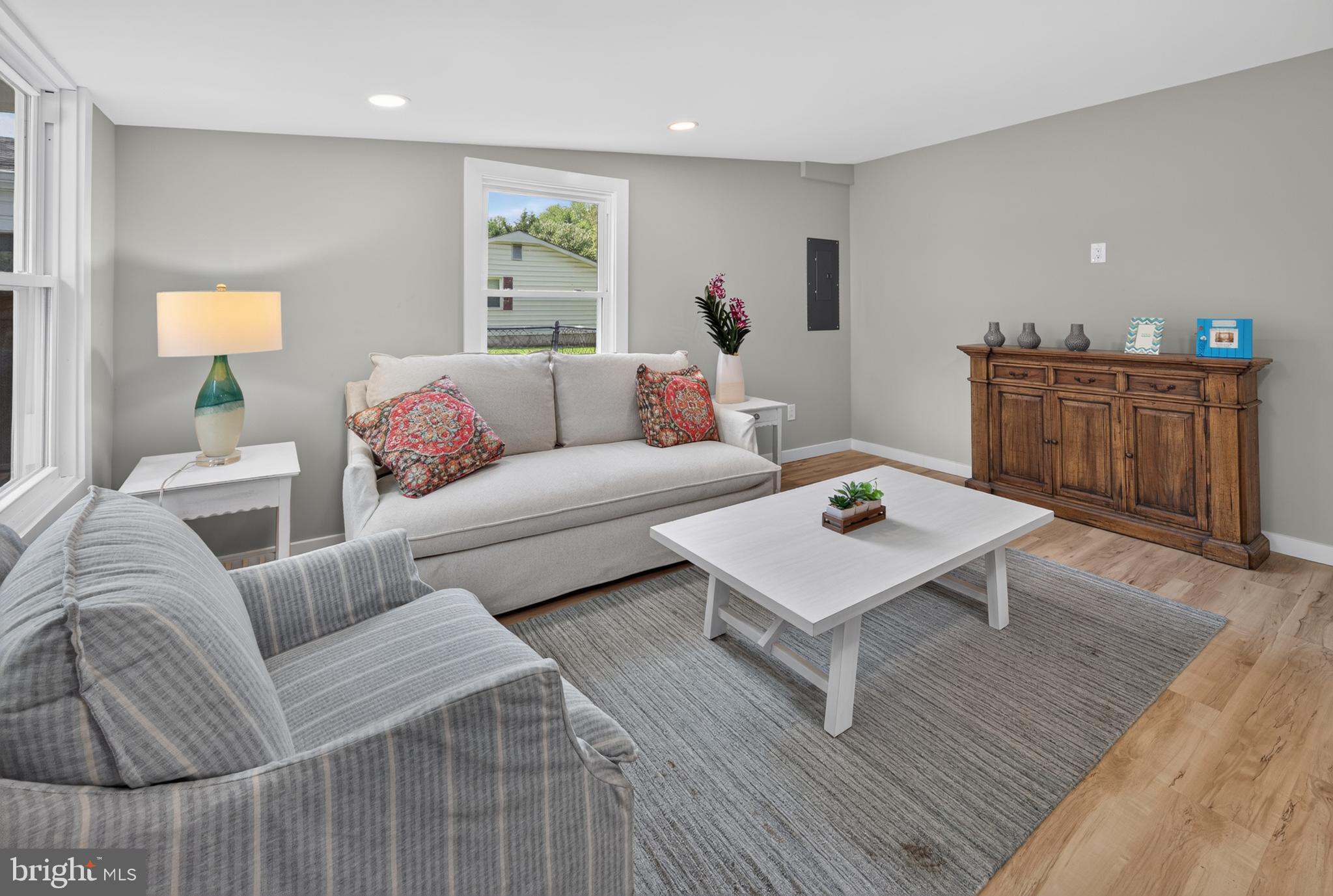KENT ISLAND ESTATES - Residential