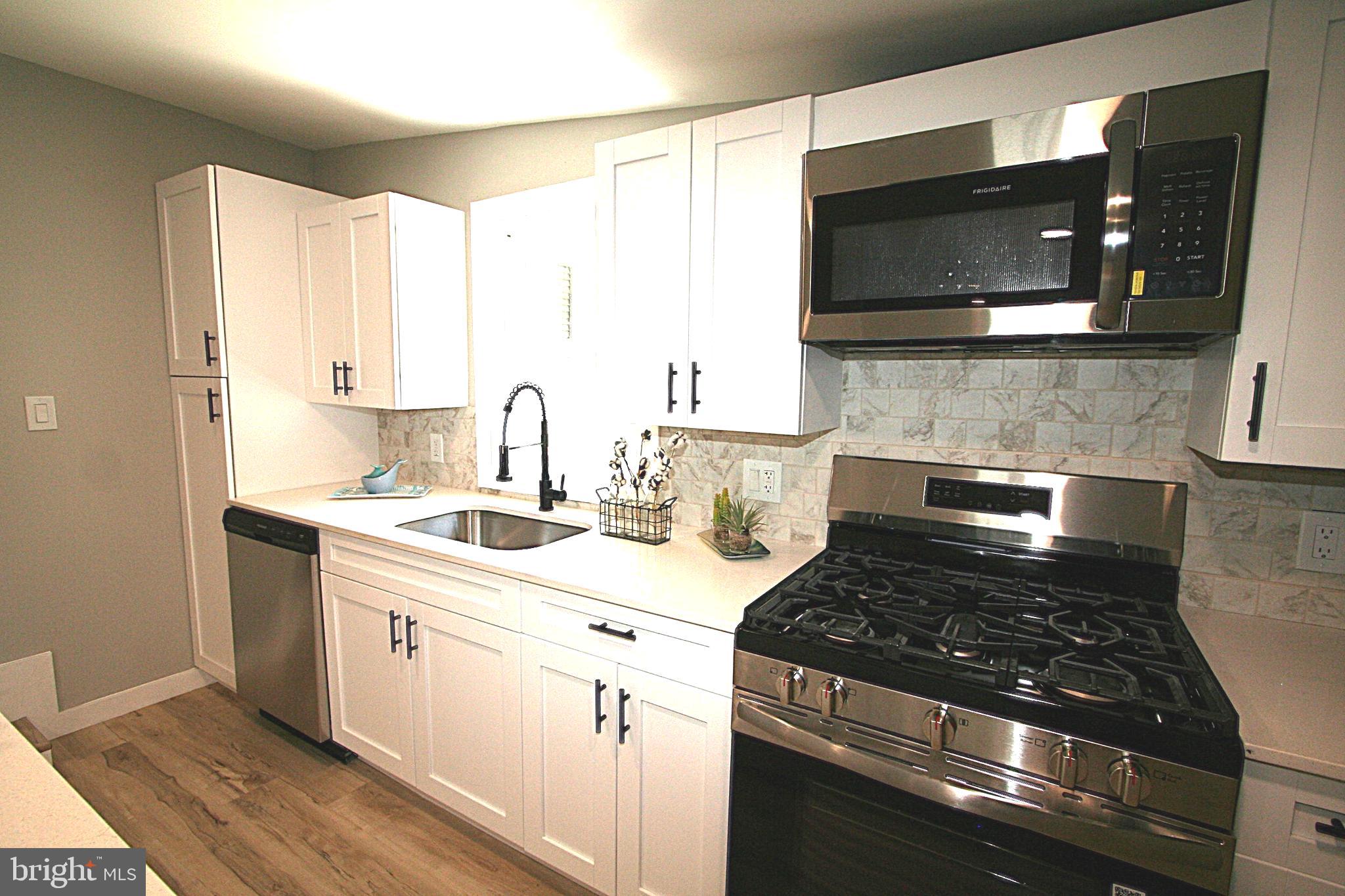 KENT ISLAND ESTATES - Residential