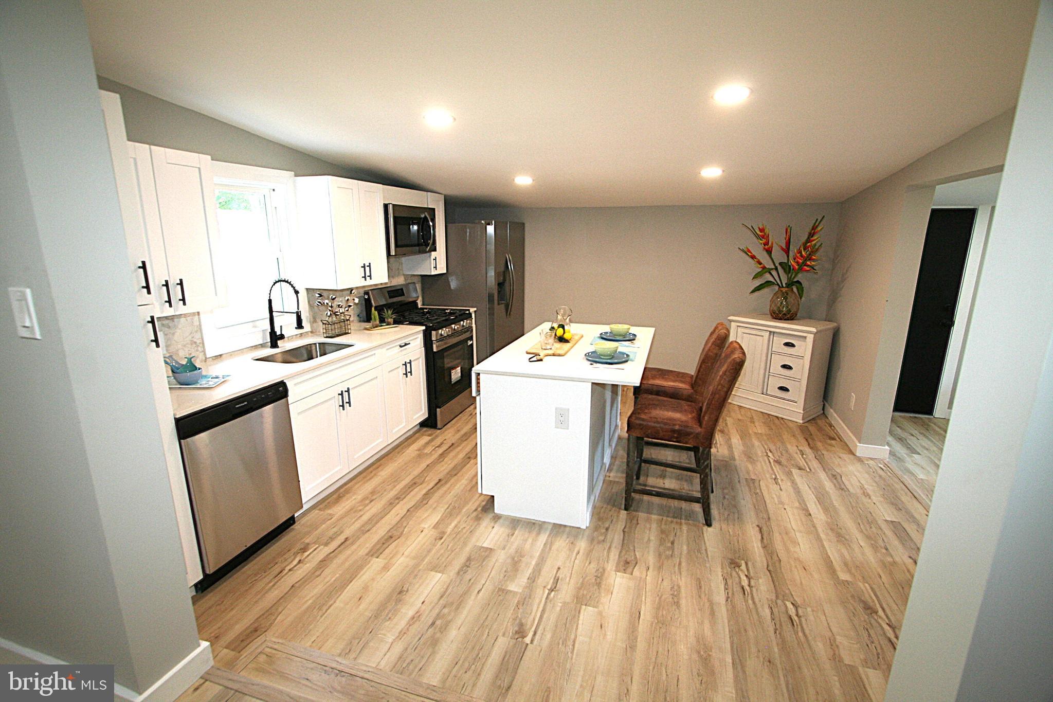 KENT ISLAND ESTATES - Residential