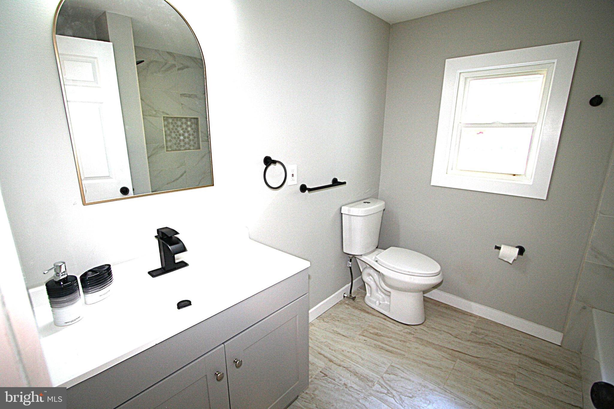 KENT ISLAND ESTATES - Residential