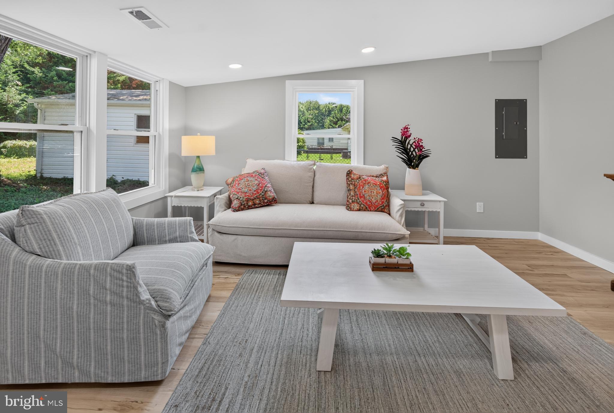 KENT ISLAND ESTATES - Residential