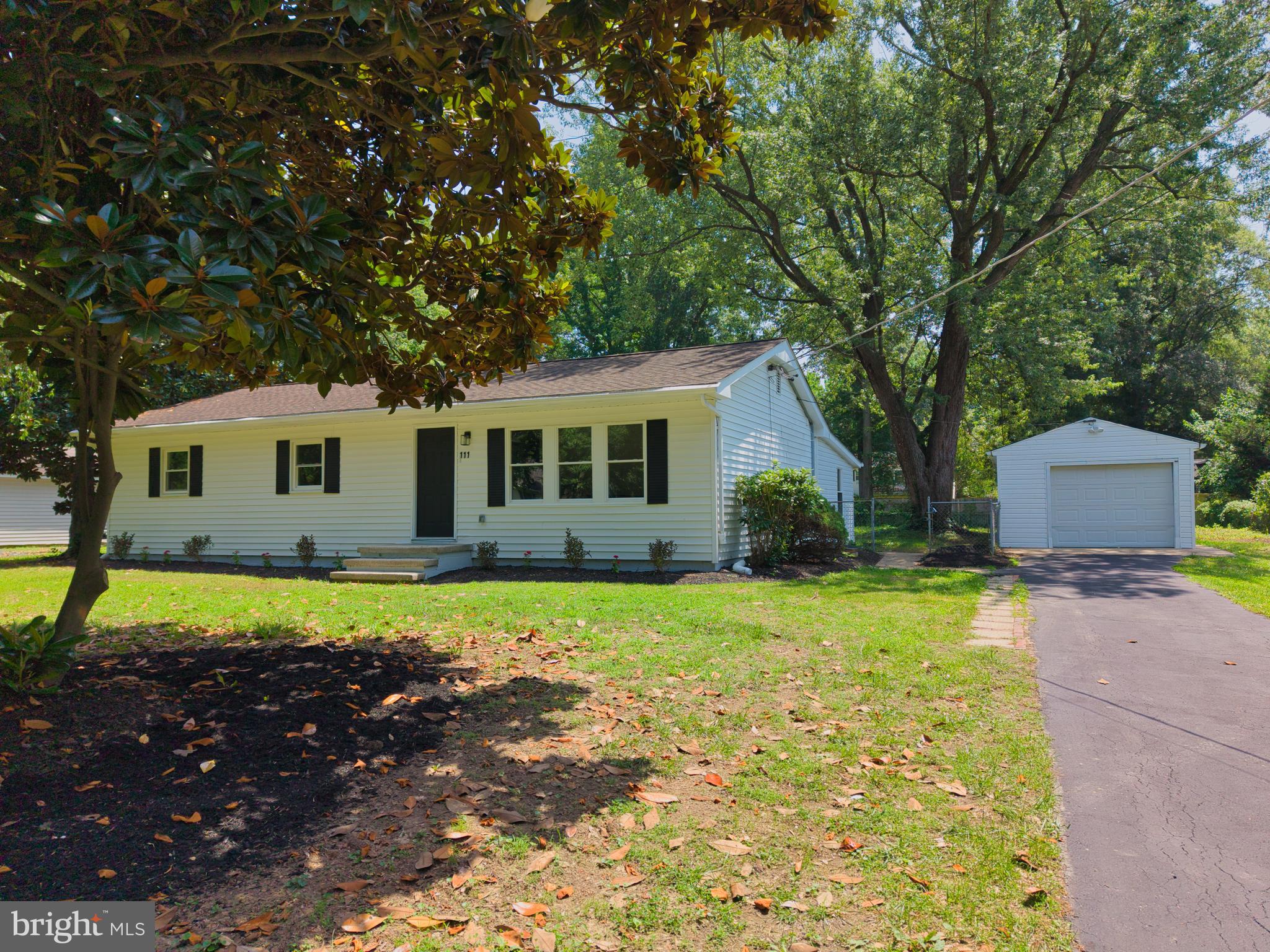 KENT ISLAND ESTATES - Residential