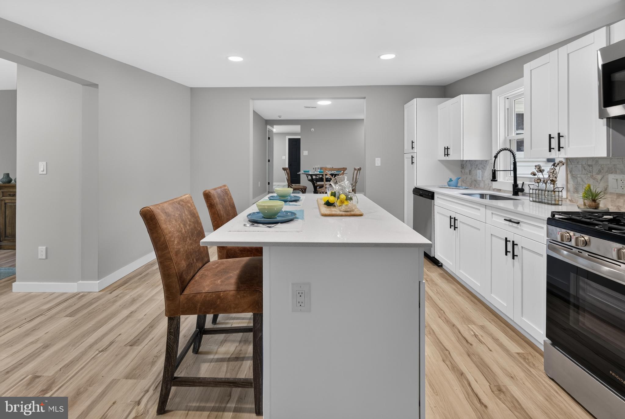 KENT ISLAND ESTATES - Residential