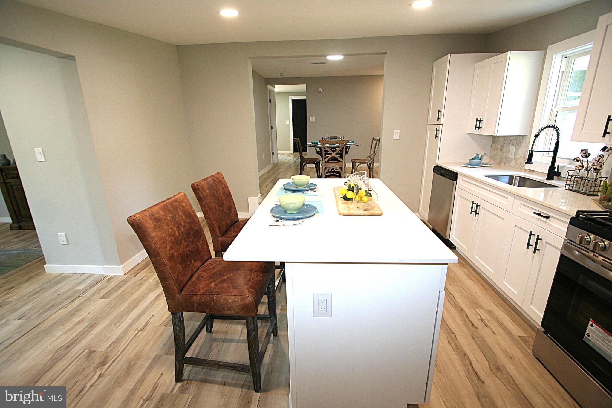 KENT ISLAND ESTATES - Residential