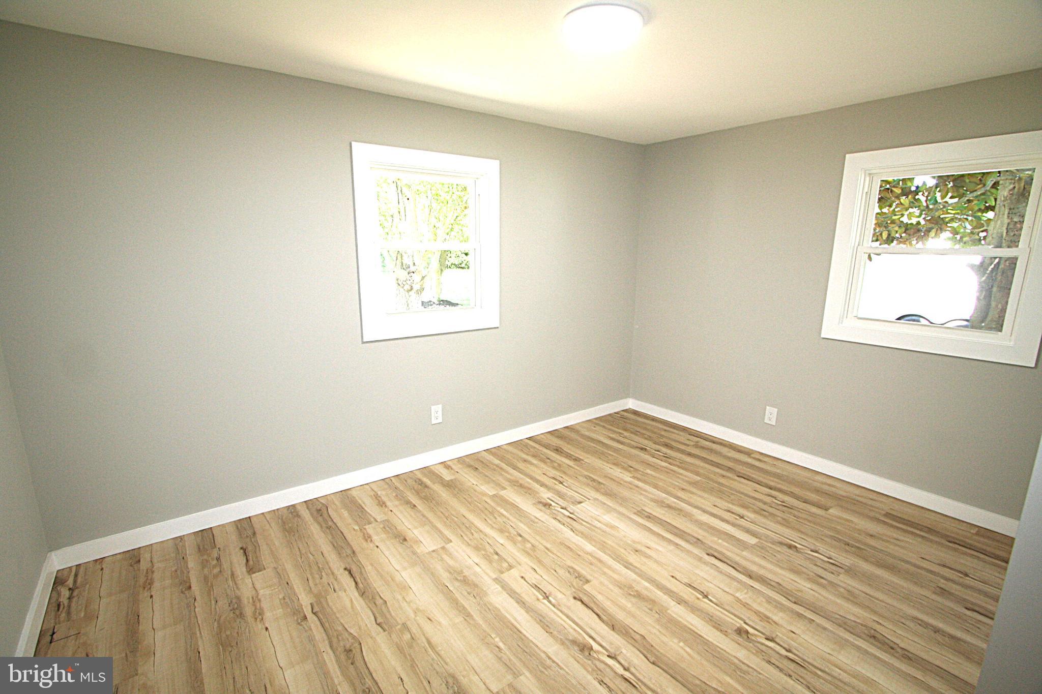 KENT ISLAND ESTATES - Residential