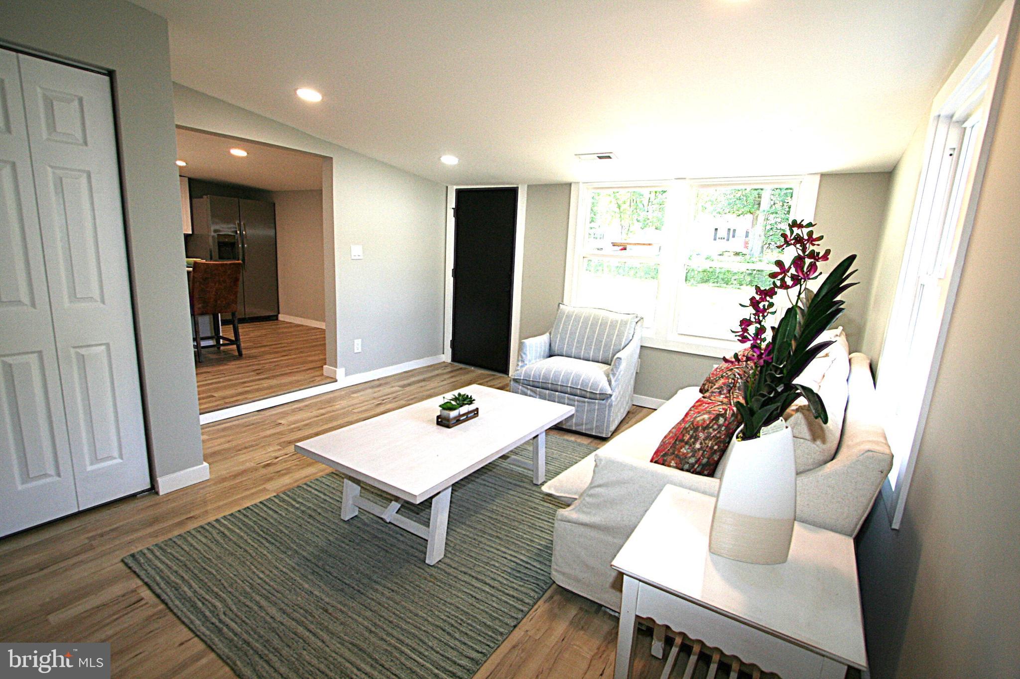 KENT ISLAND ESTATES - Residential