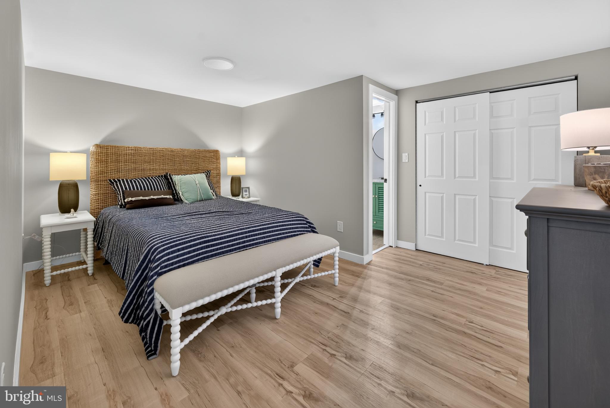 KENT ISLAND ESTATES - Residential