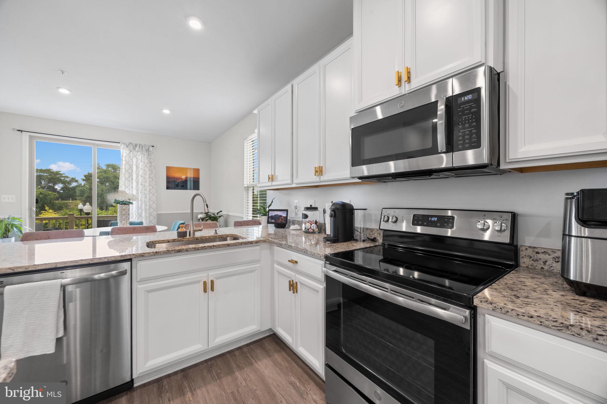 OLDHAM CROSSING - Residential