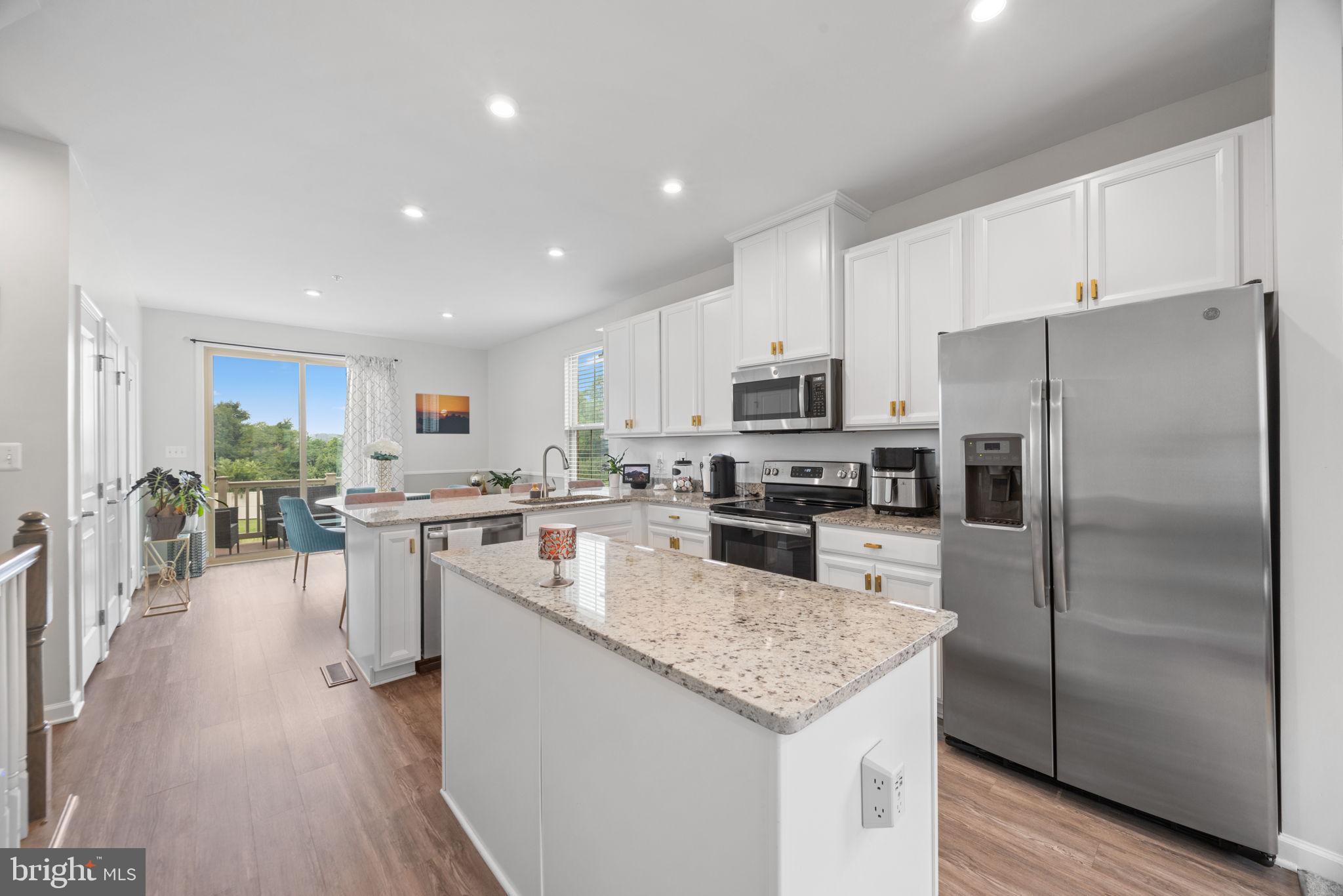 OLDHAM CROSSING - Residential