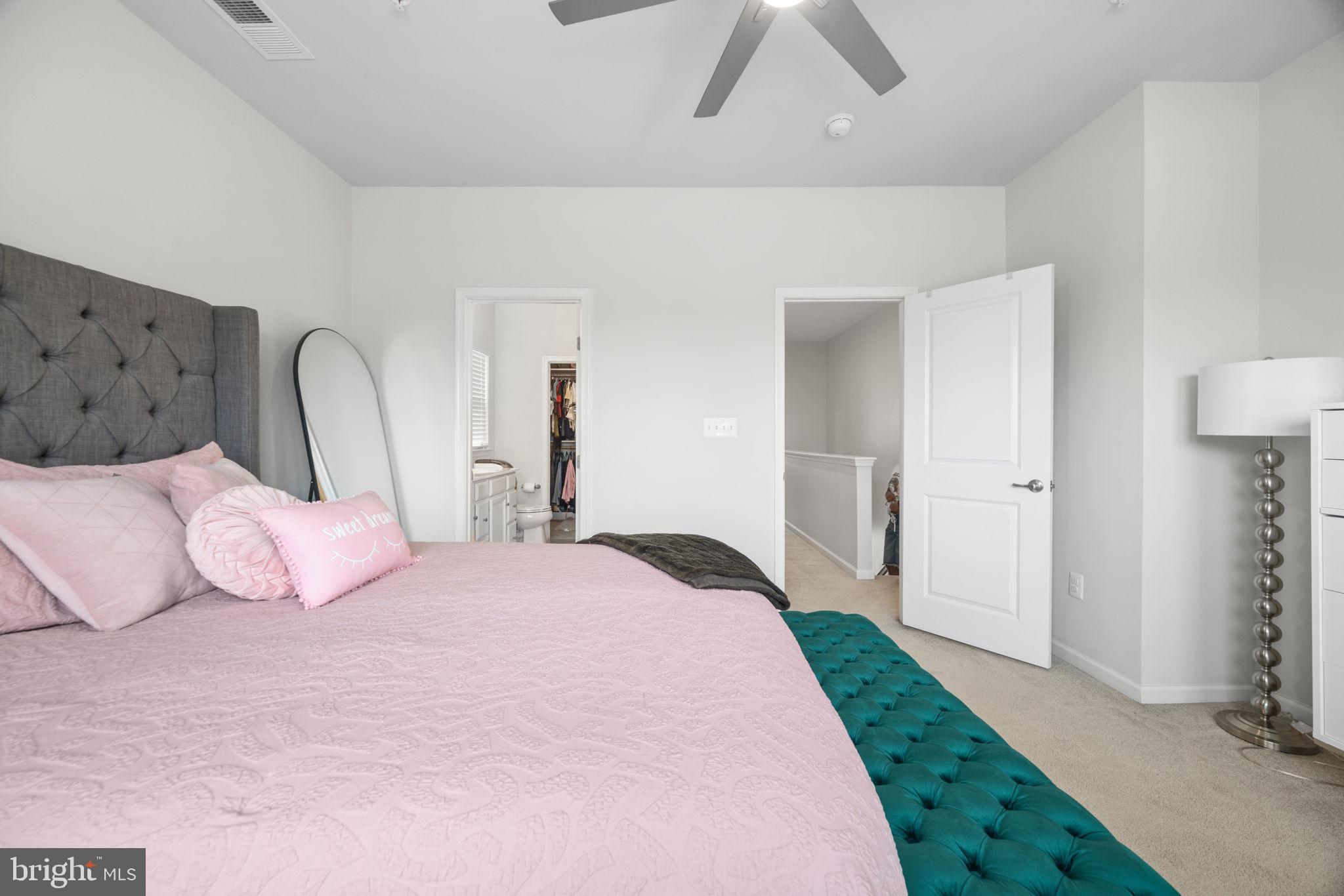 OLDHAM CROSSING - Residential