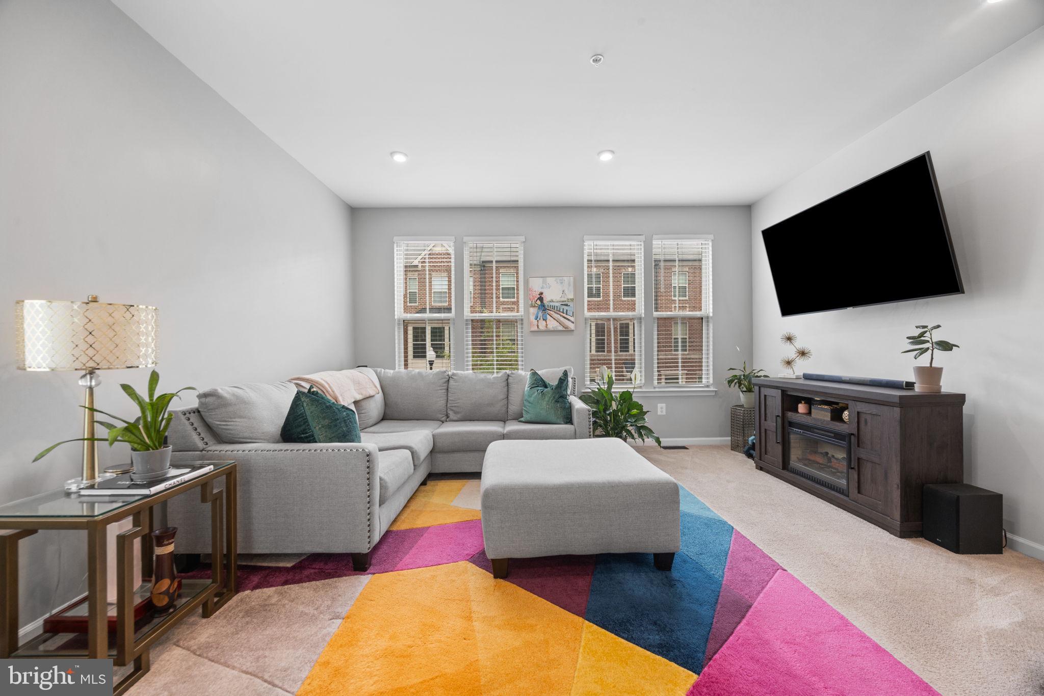 OLDHAM CROSSING - Residential
