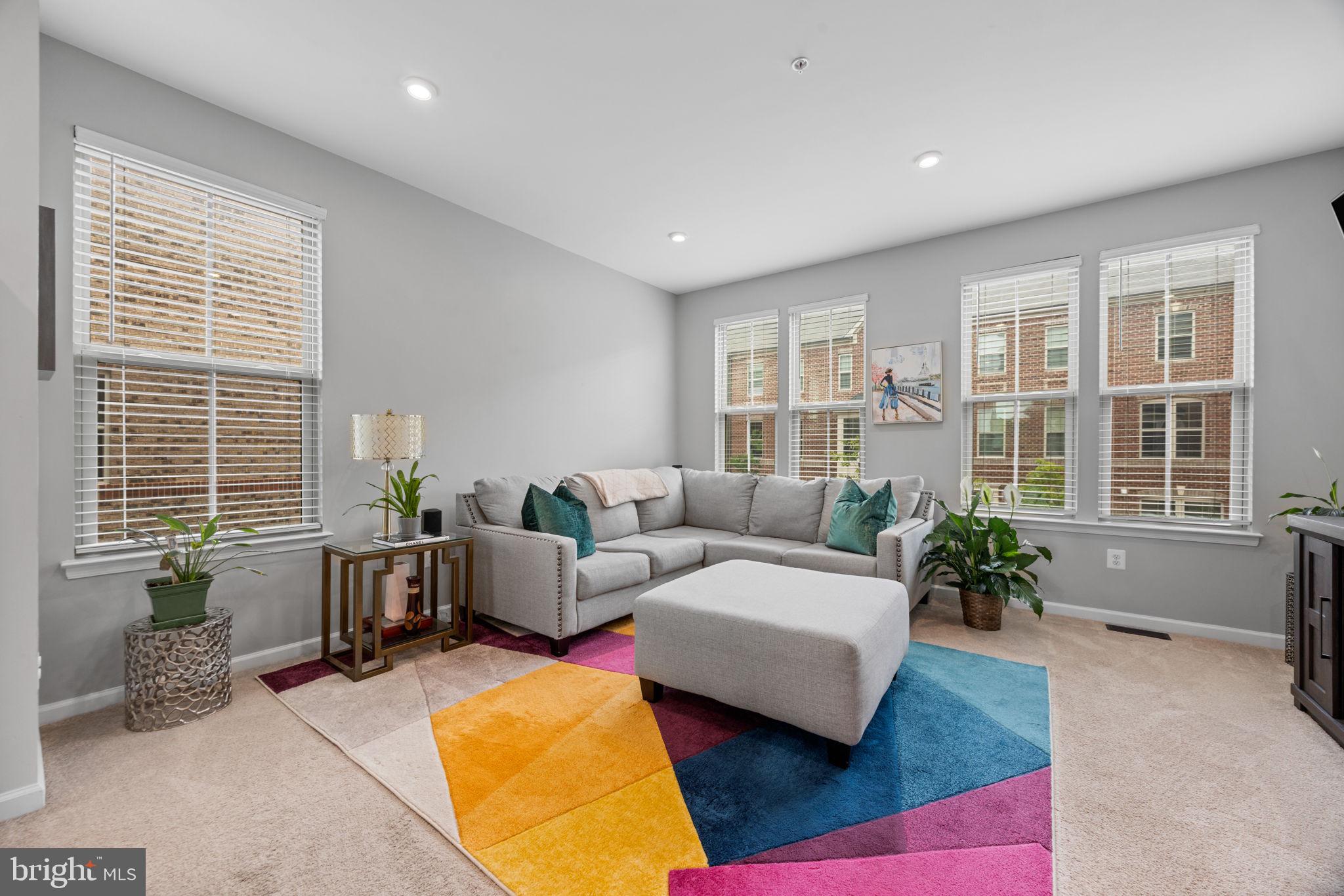 OLDHAM CROSSING - Residential