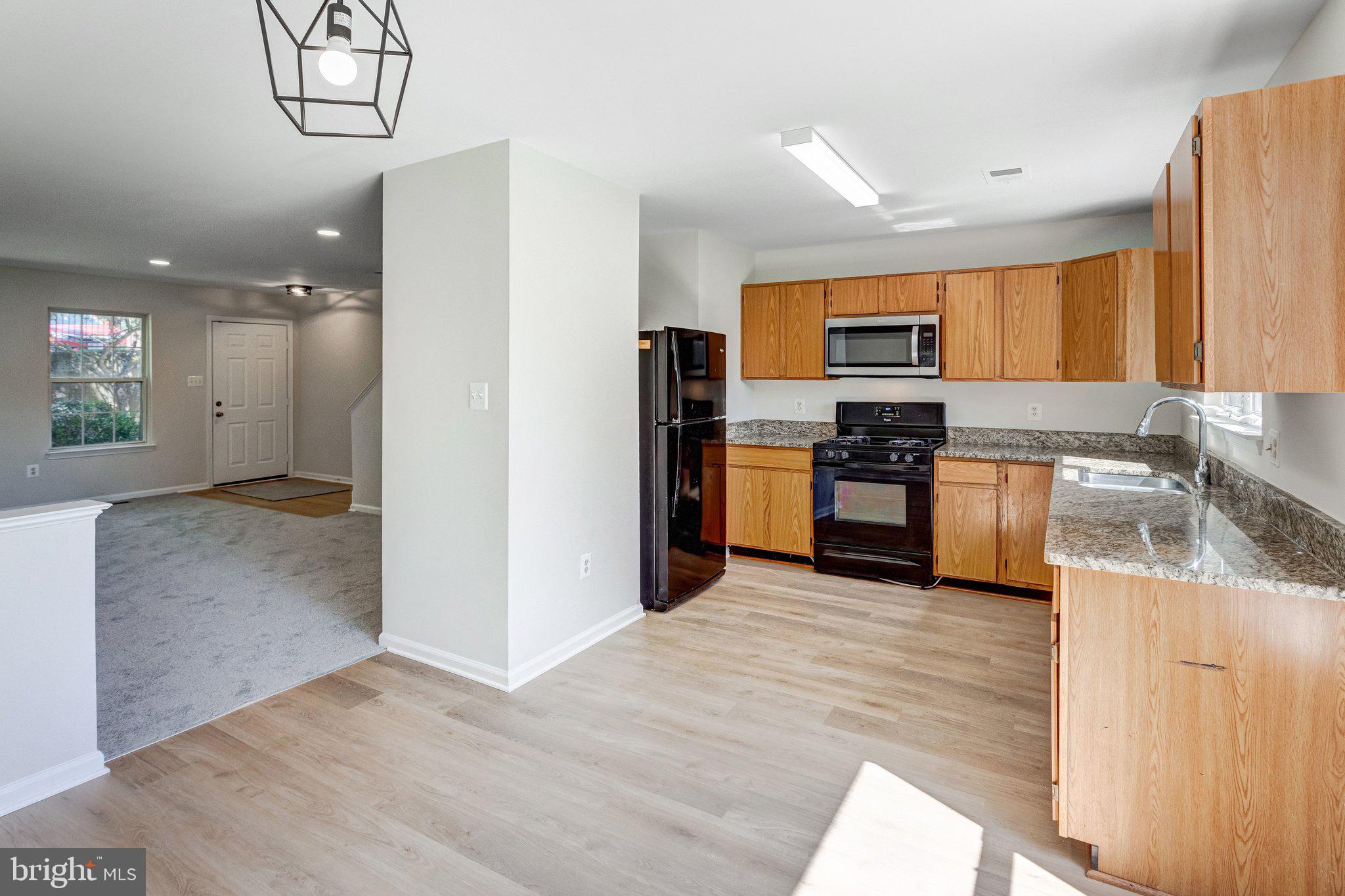 LEE OVERLOOK - Residential