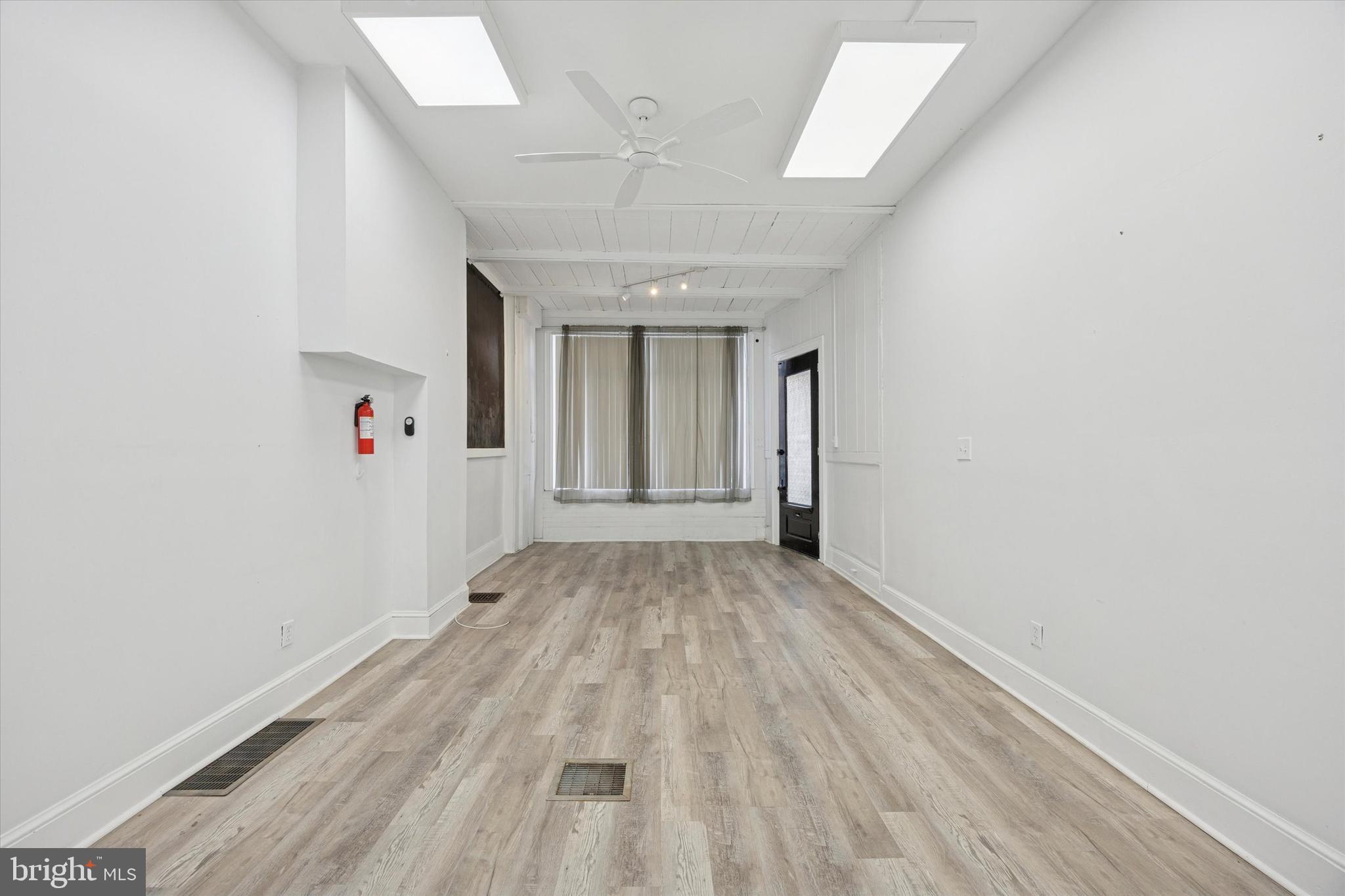 BREWERYTOWN - Commercial Sale