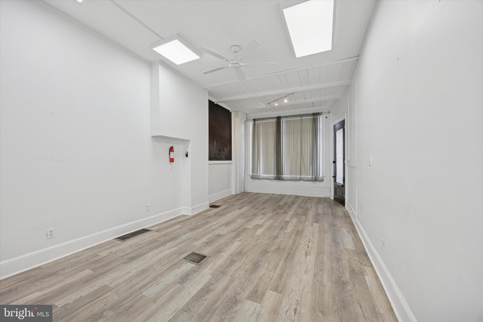 BREWERYTOWN - Commercial Sale