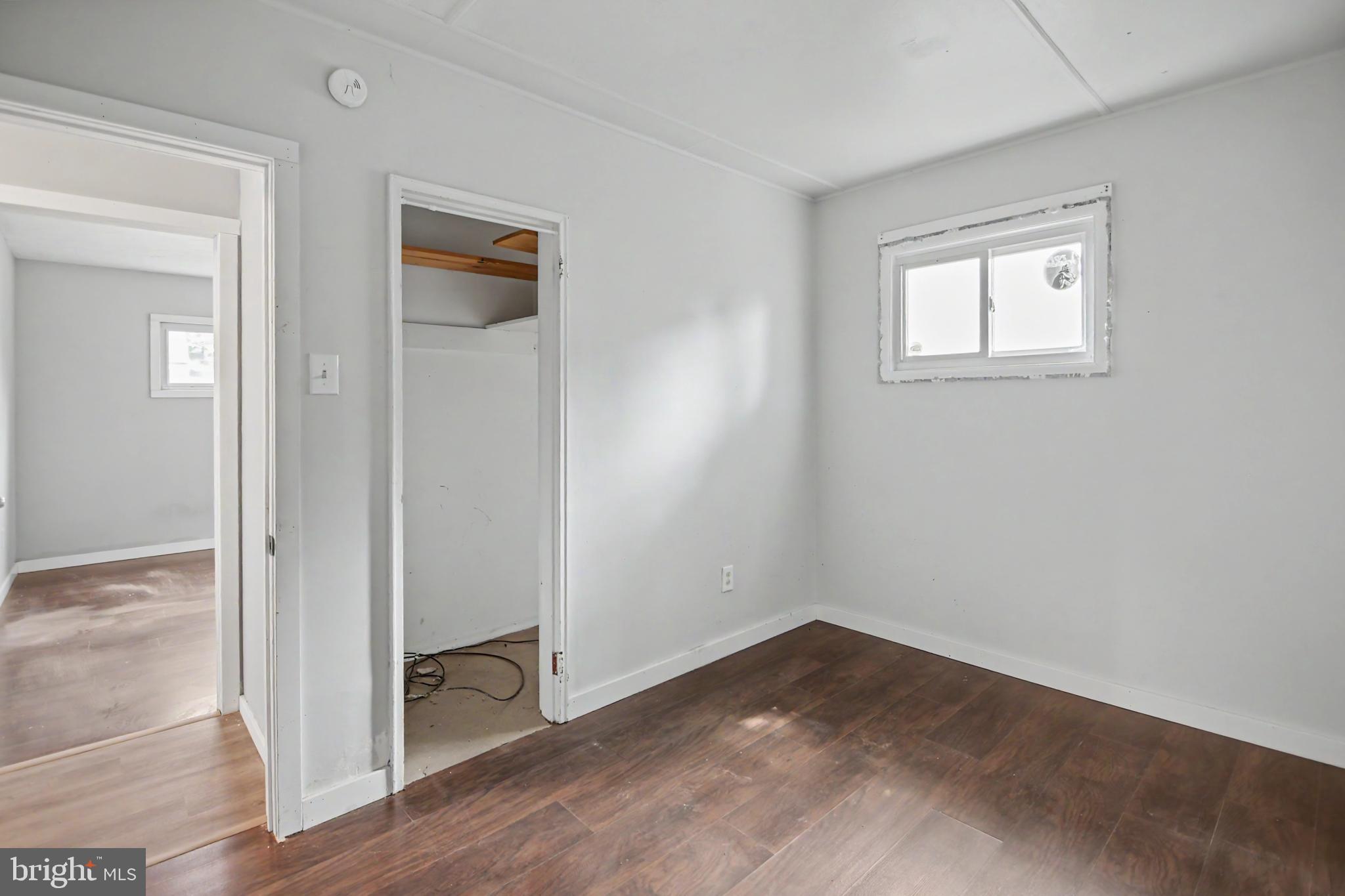 POTTSGROVE MANOR - Residential