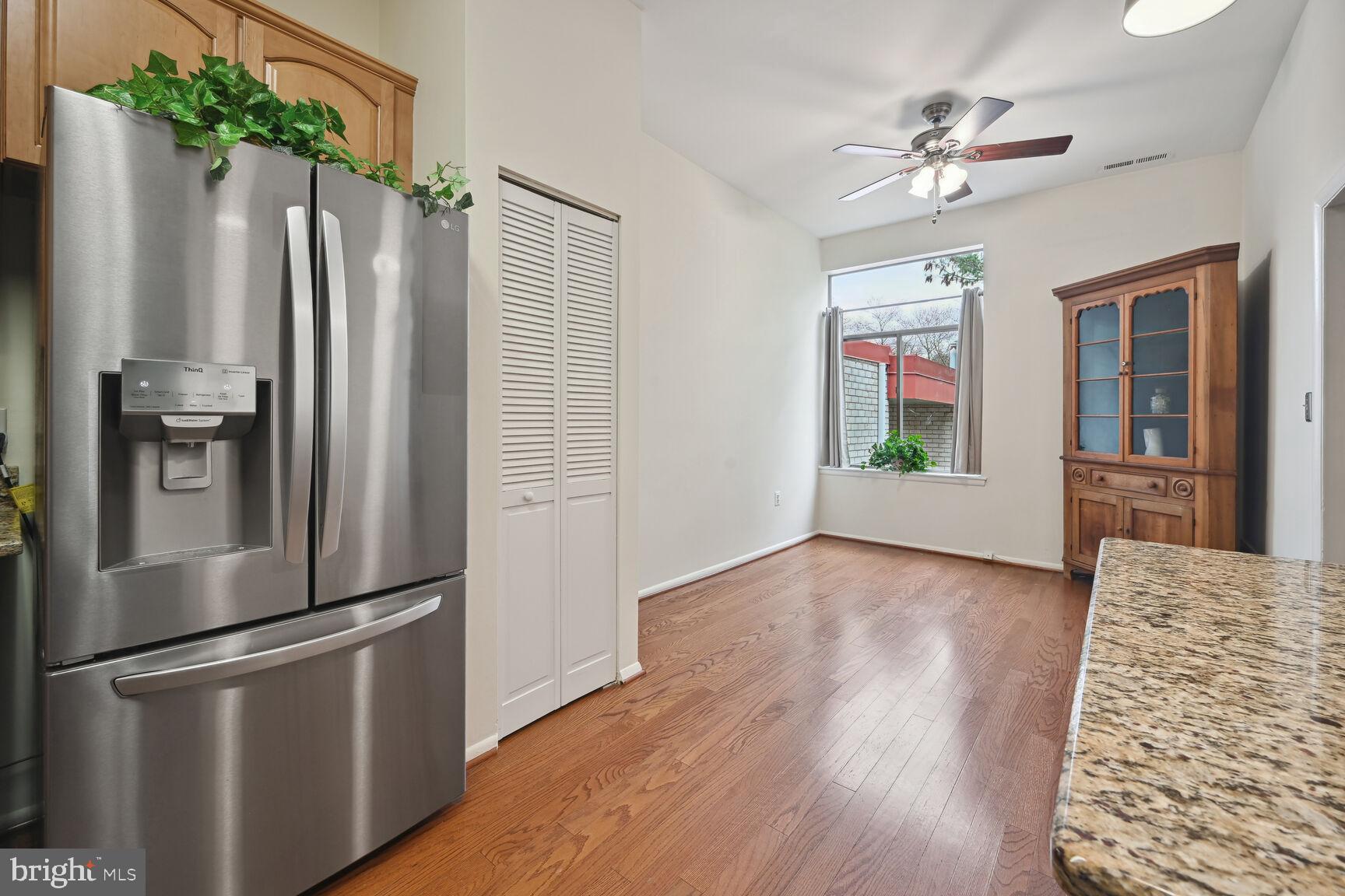 NORTH CREEK VILLAS - Residential