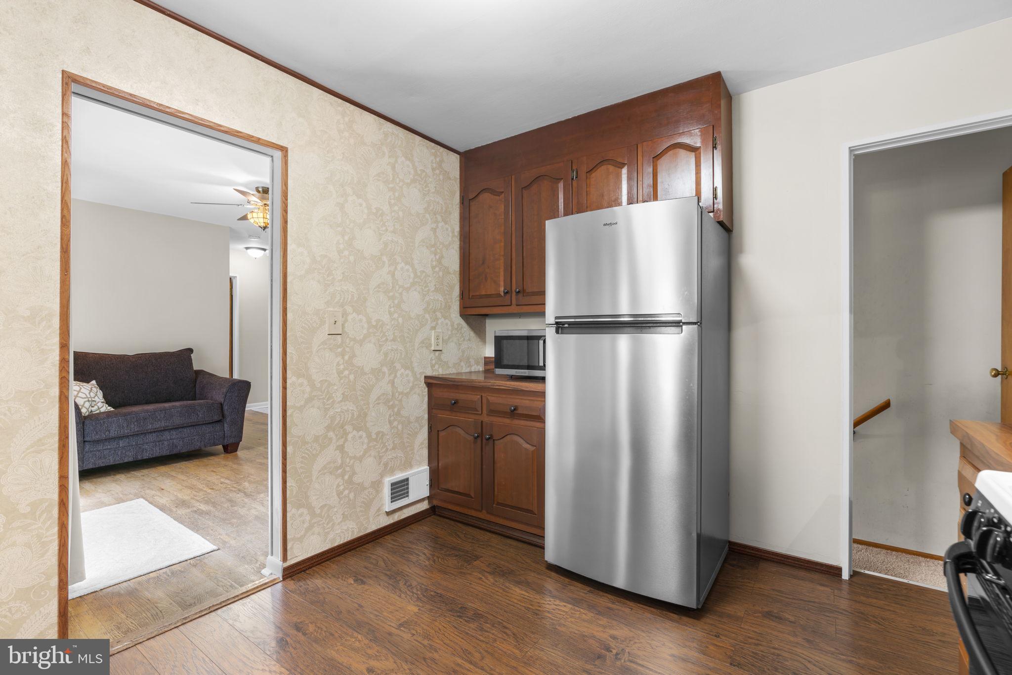 WILLOWDALE - Residential