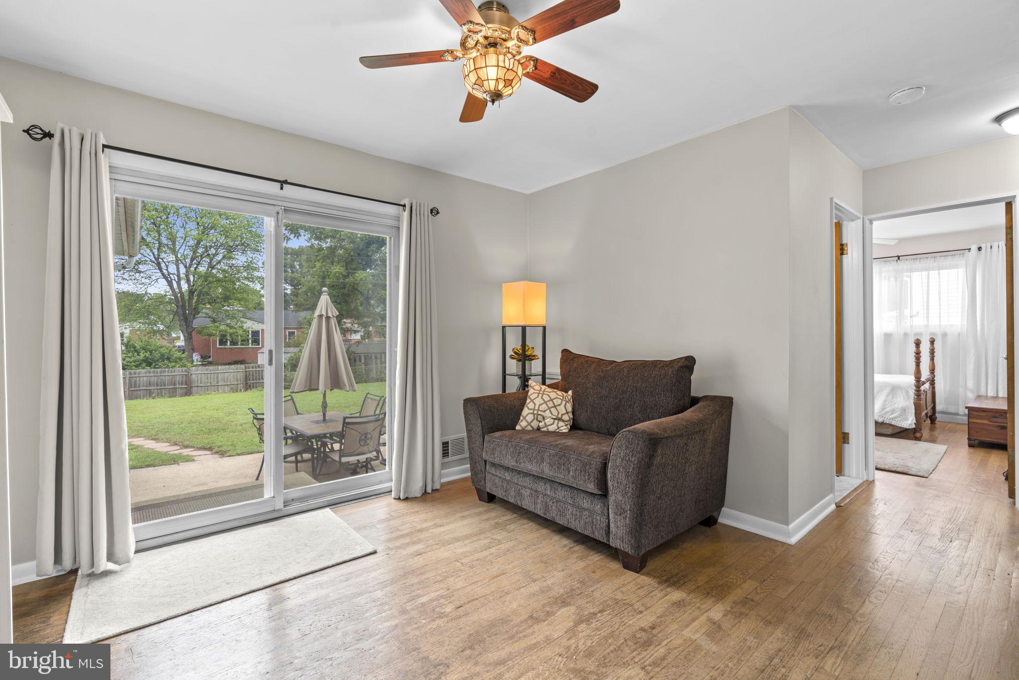 WILLOWDALE - Residential