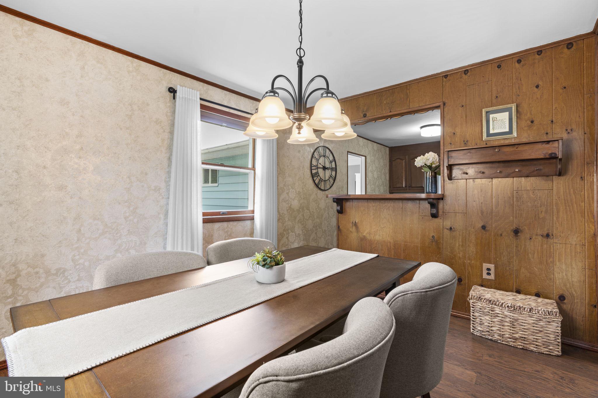 WILLOWDALE - Residential