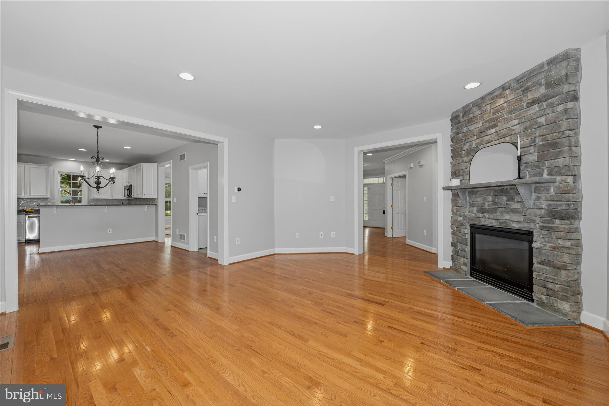 BRAMBLETON - Residential