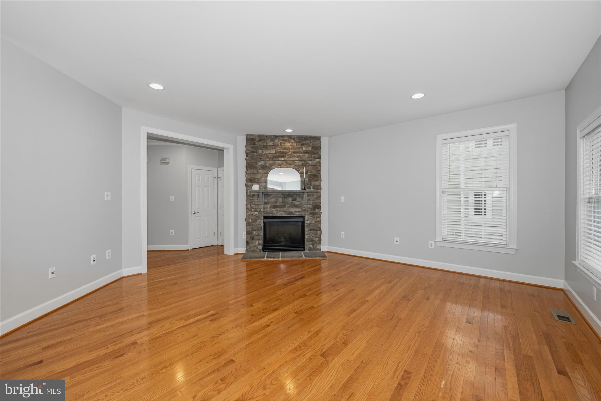 BRAMBLETON - Residential