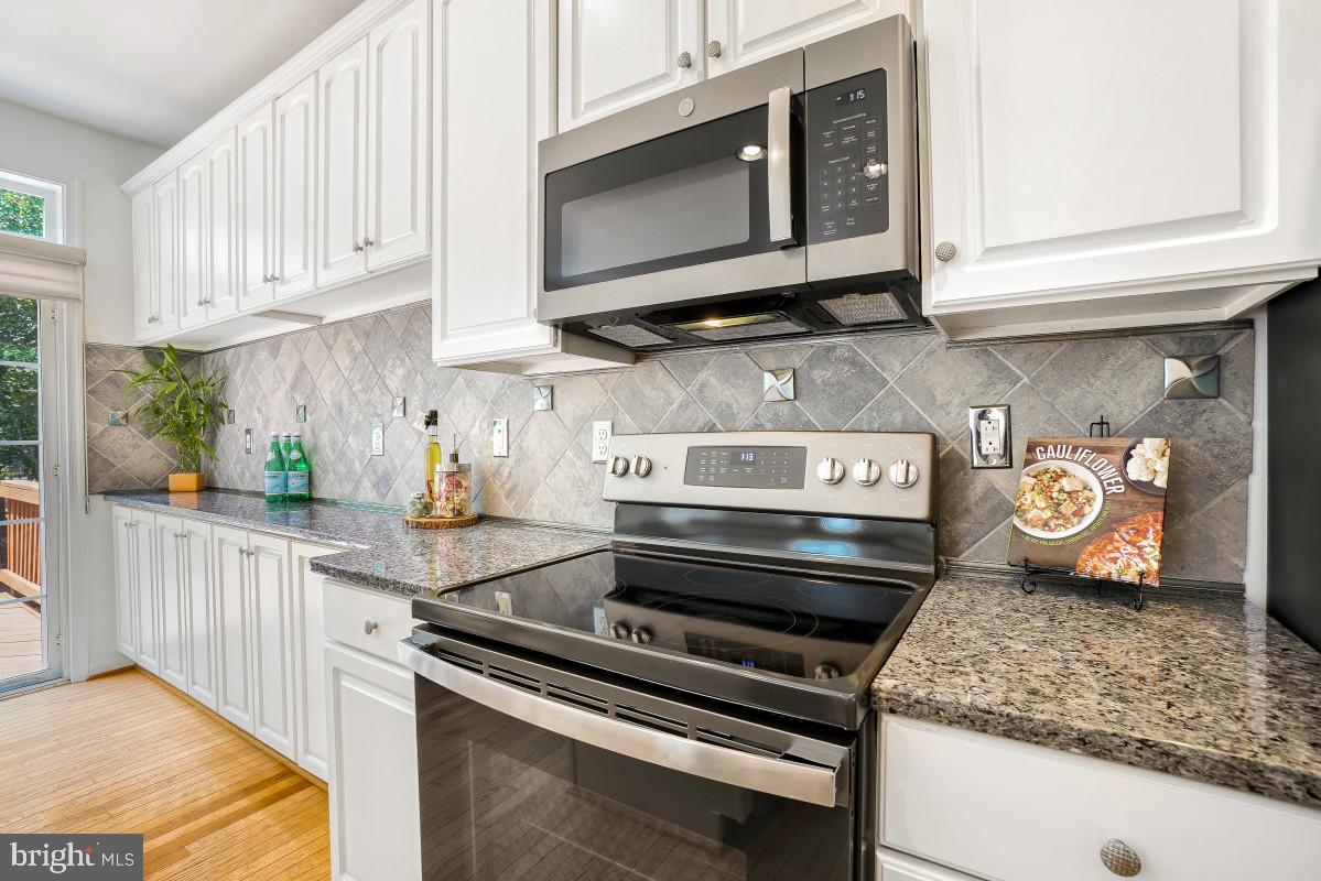 CHERINGTON - Residential