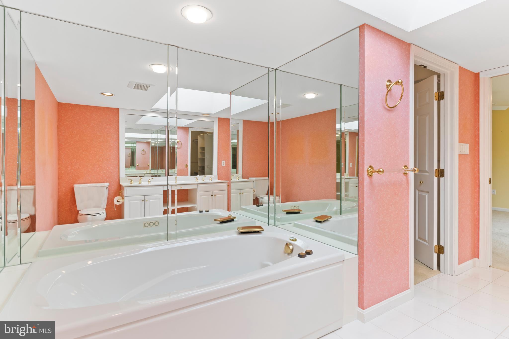 DEVONSHIRE SQUARE - Residential