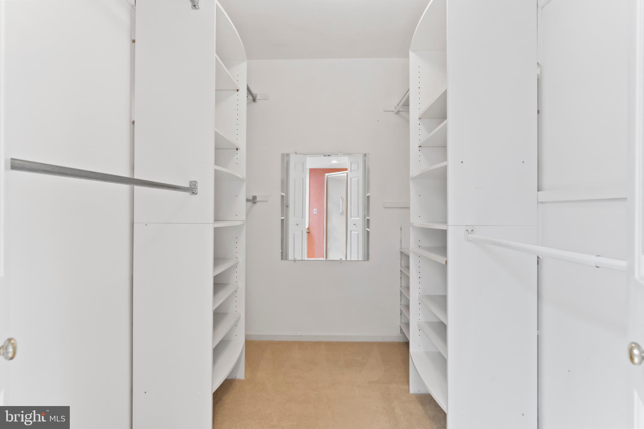 DEVONSHIRE SQUARE - Residential