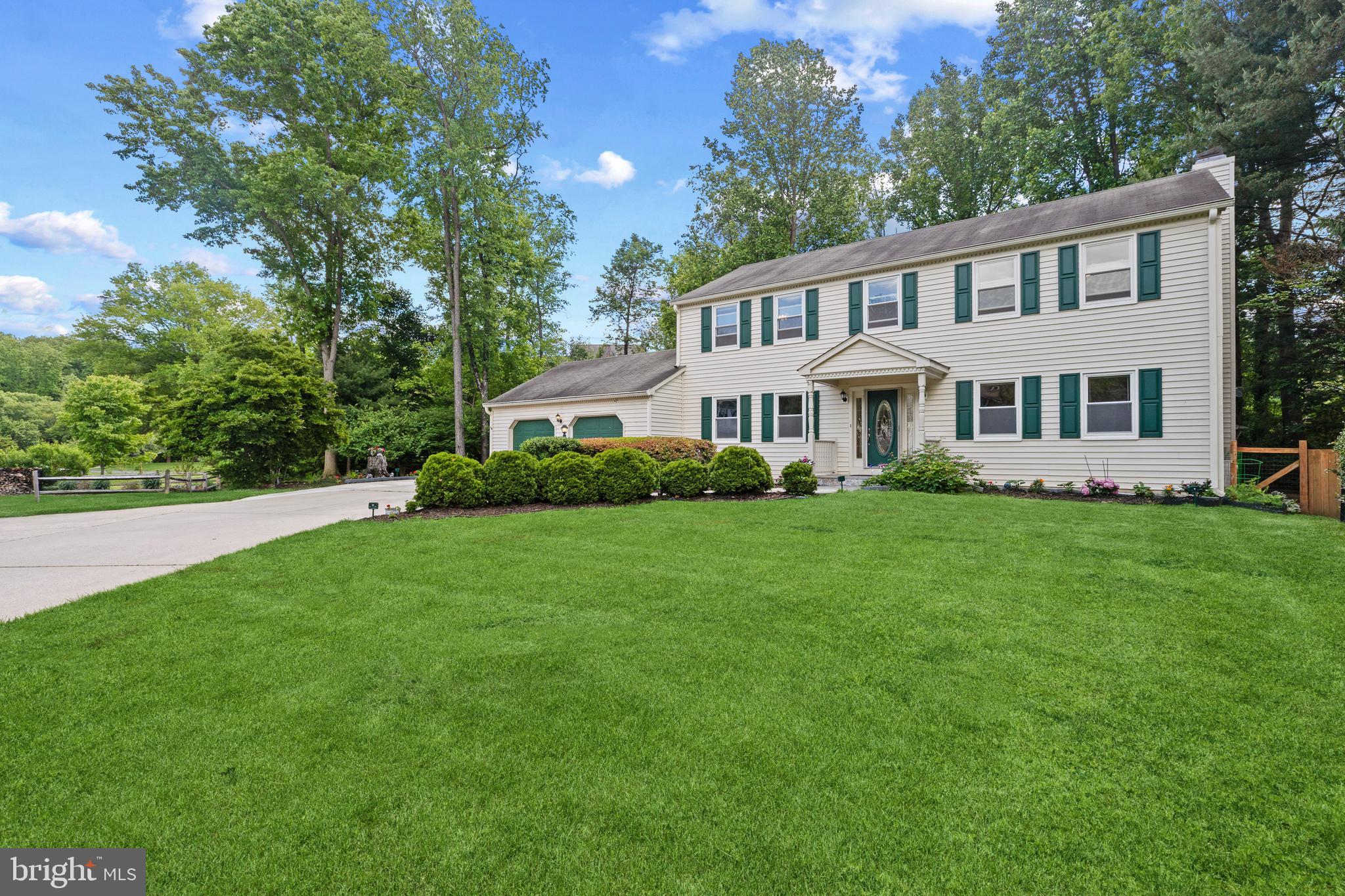 VILLAGE OF HICKORY RIDGE - Residential