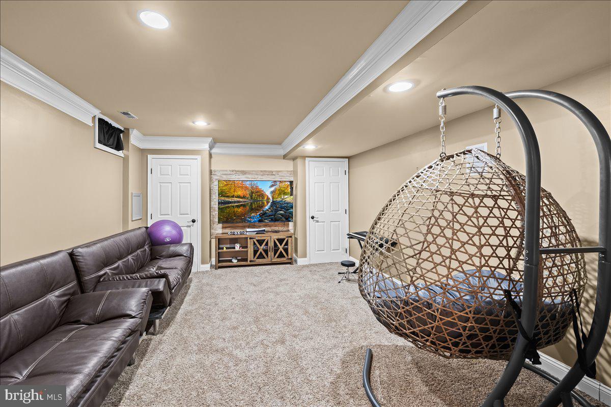 SUSQUEHANNA RIDINGS - Residential