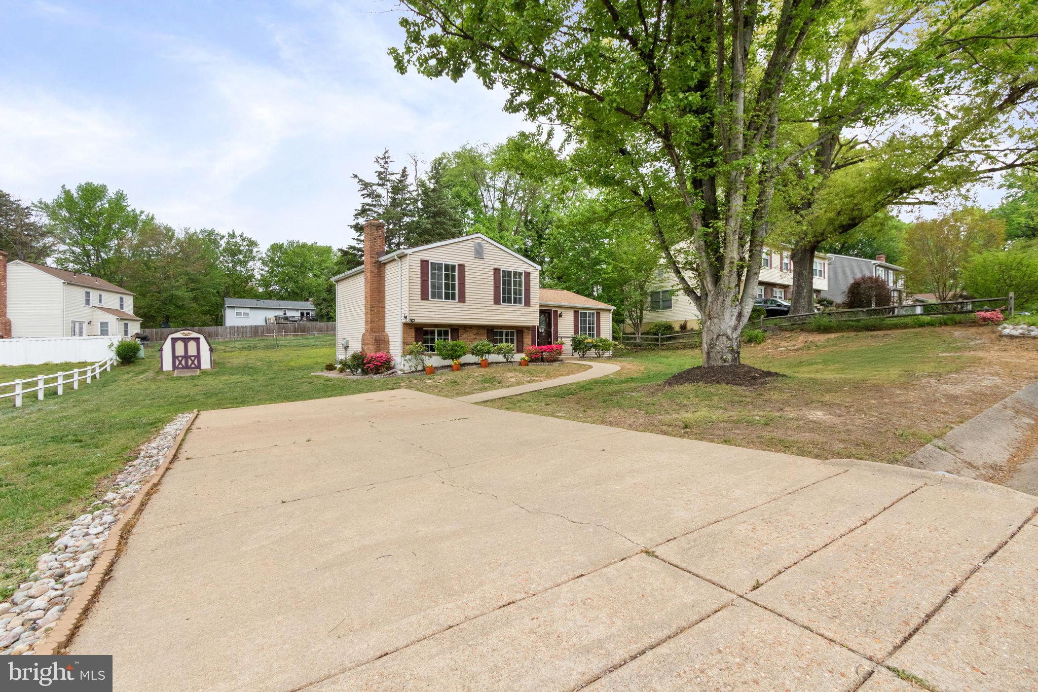 HICKORY RIDGE - Residential