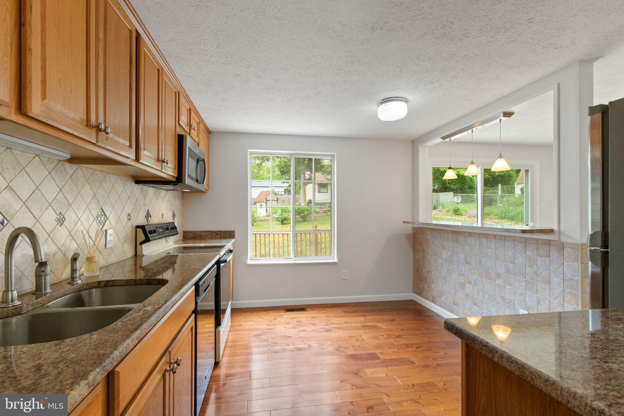 HICKORY RIDGE - Residential