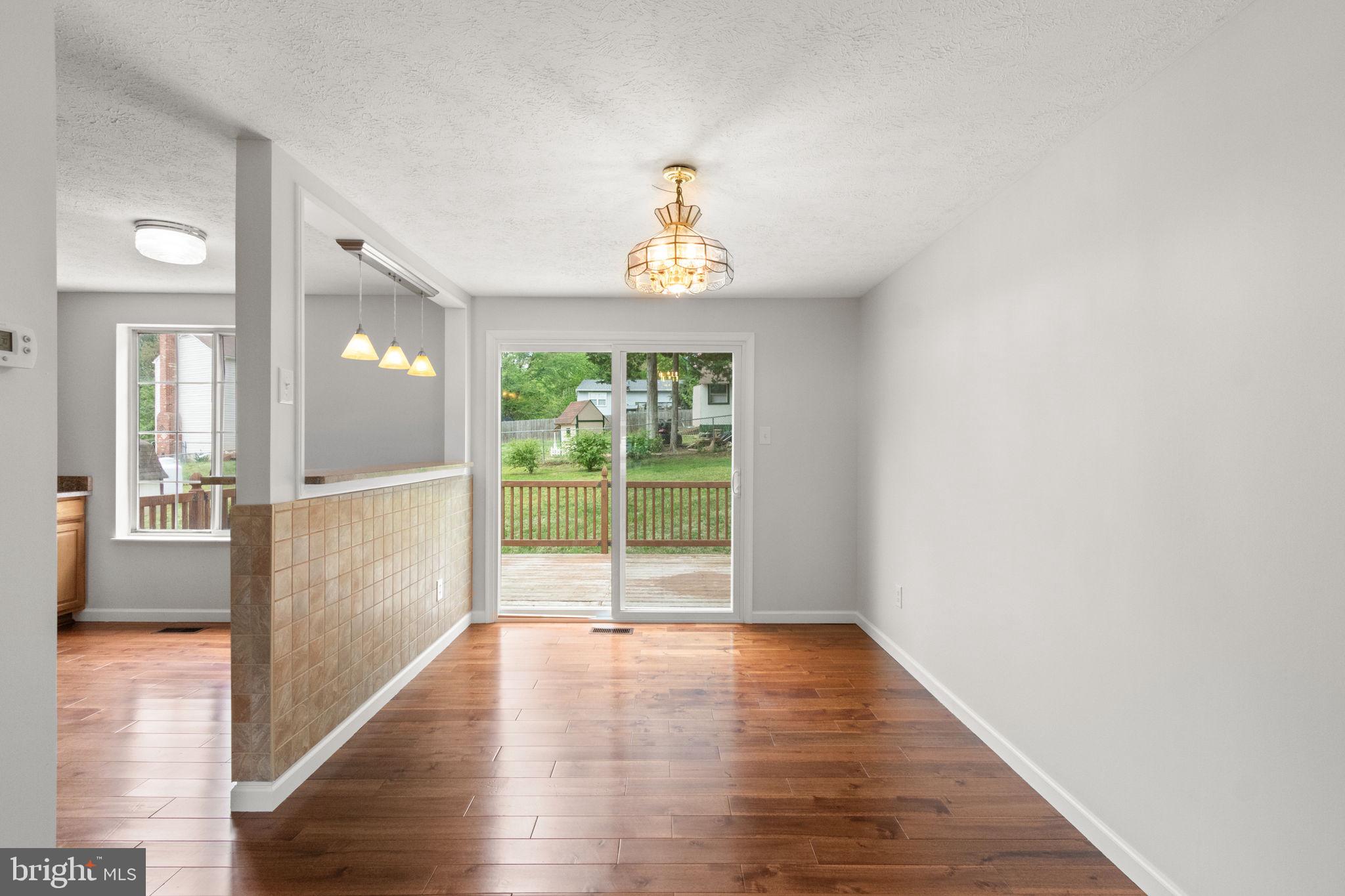 HICKORY RIDGE - Residential