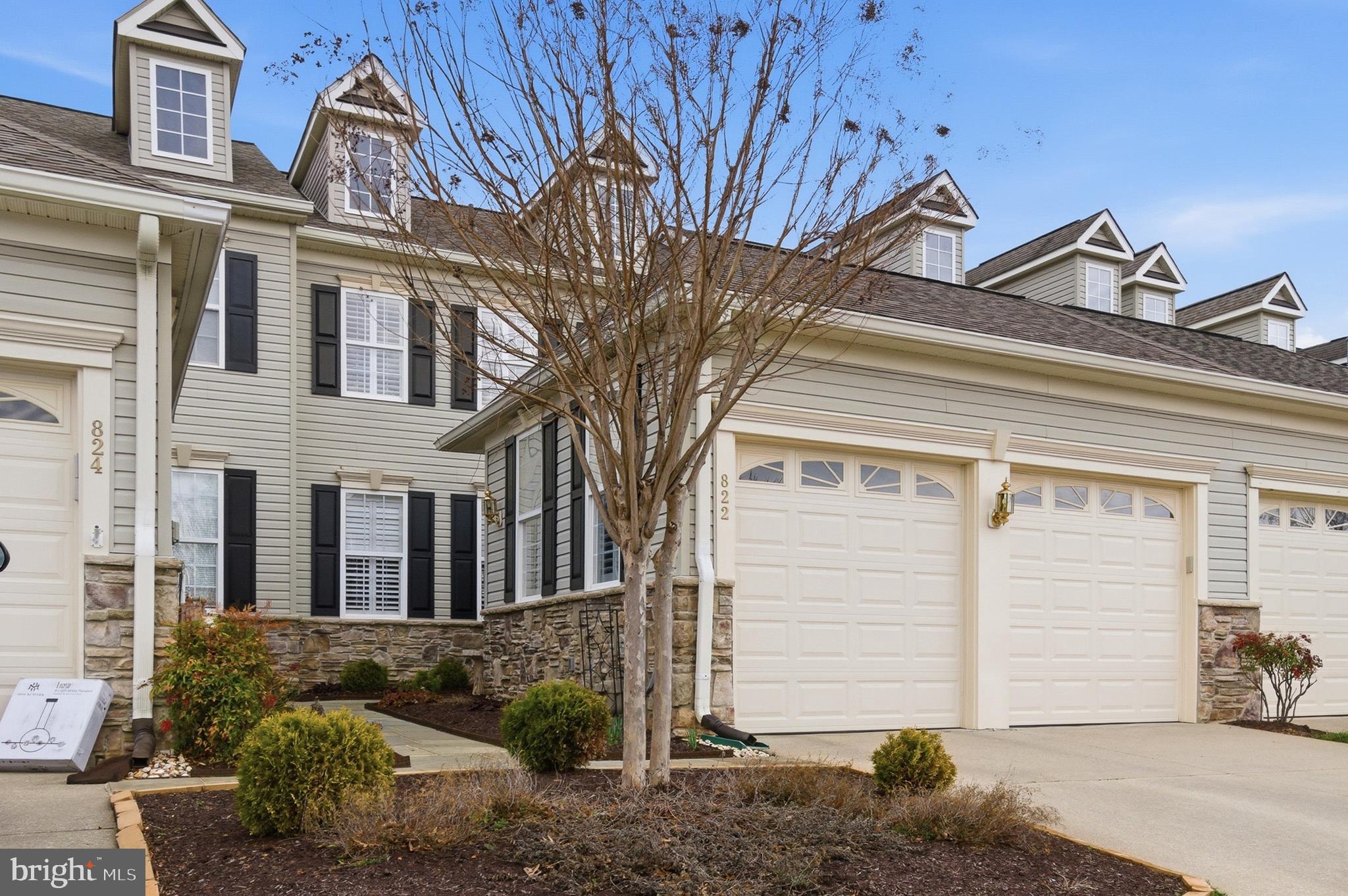 PINEY ORCHARD - Residential