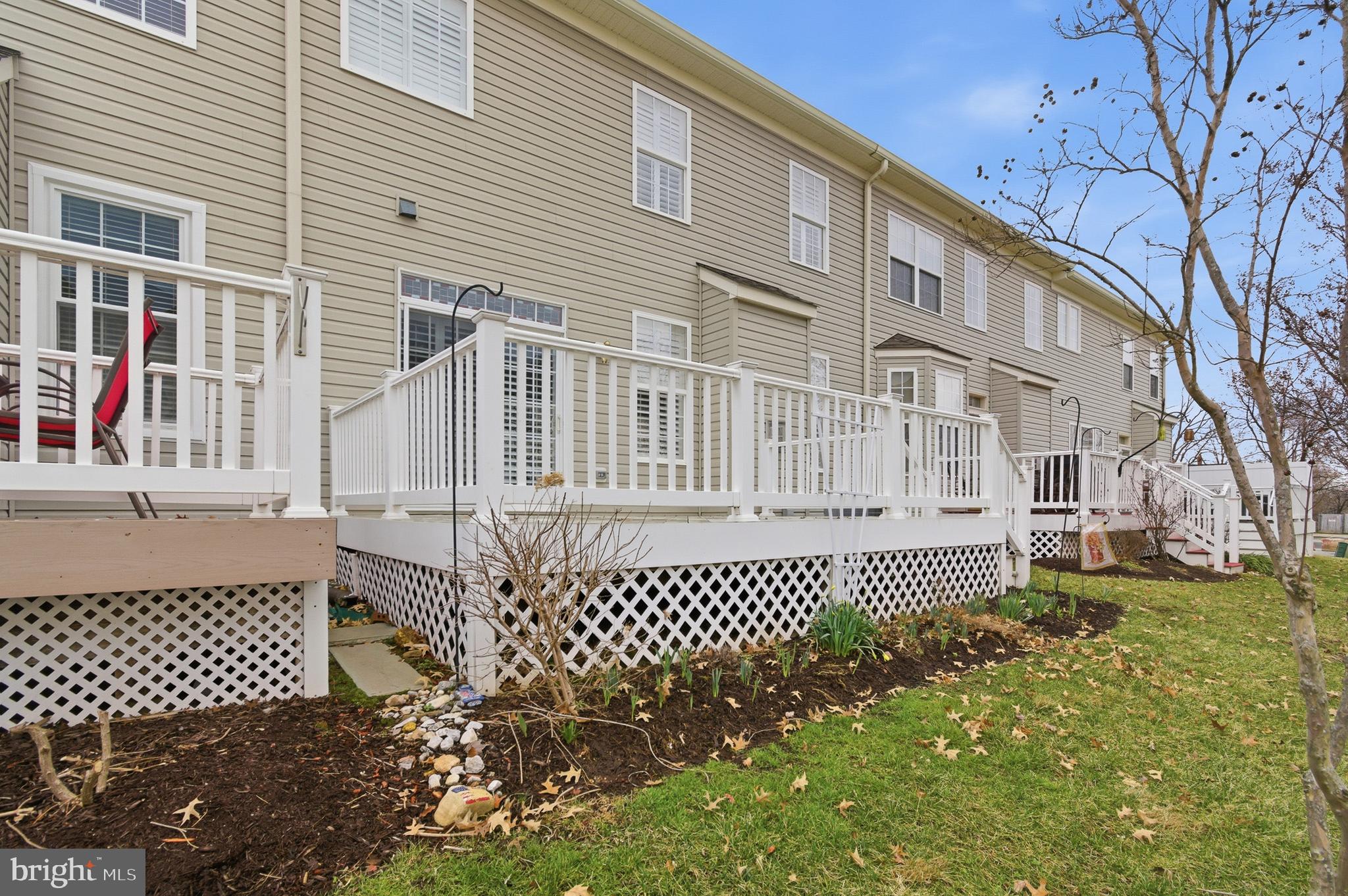 PINEY ORCHARD - Residential