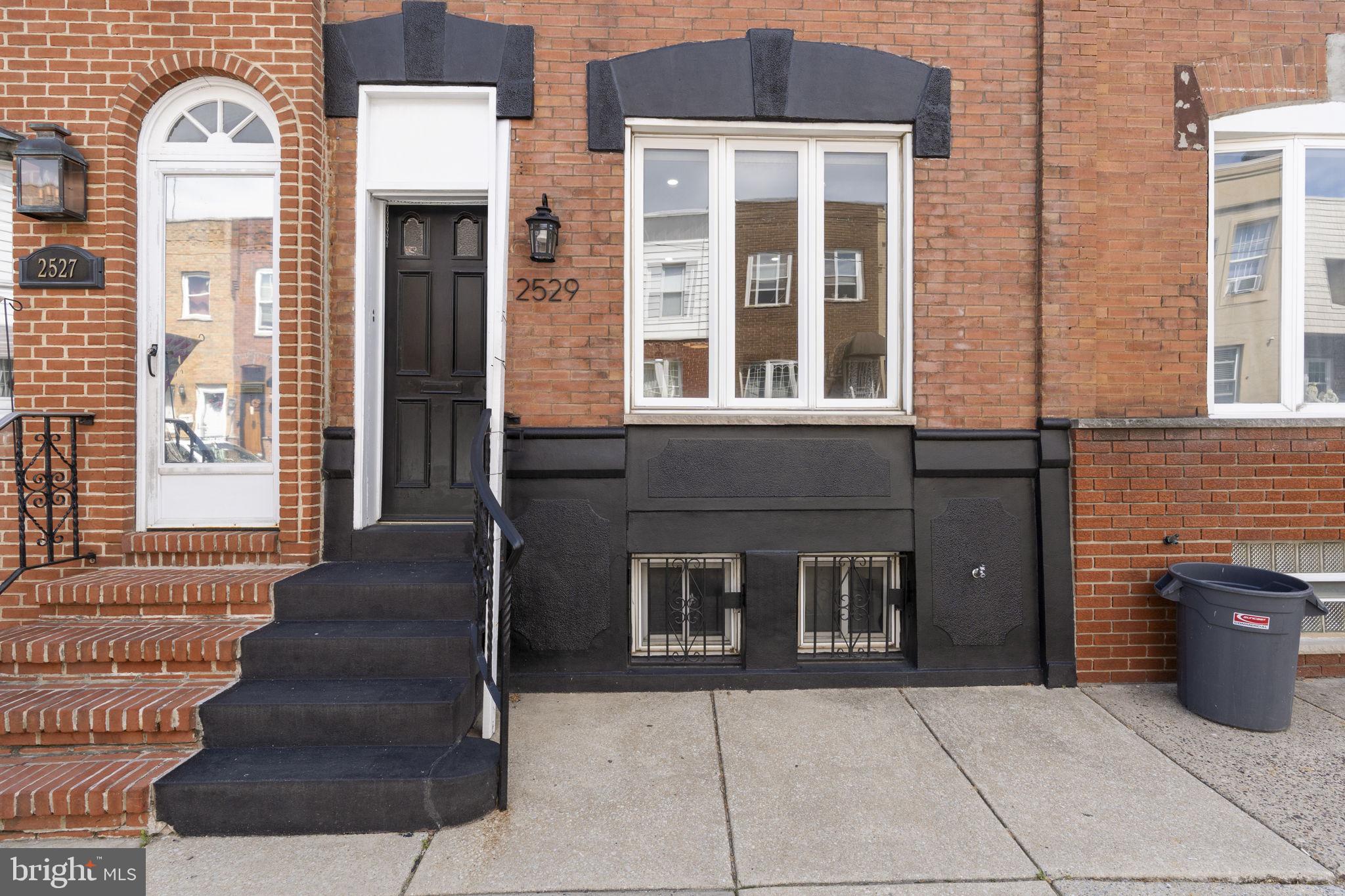 LOWER MOYAMENSING - Residential