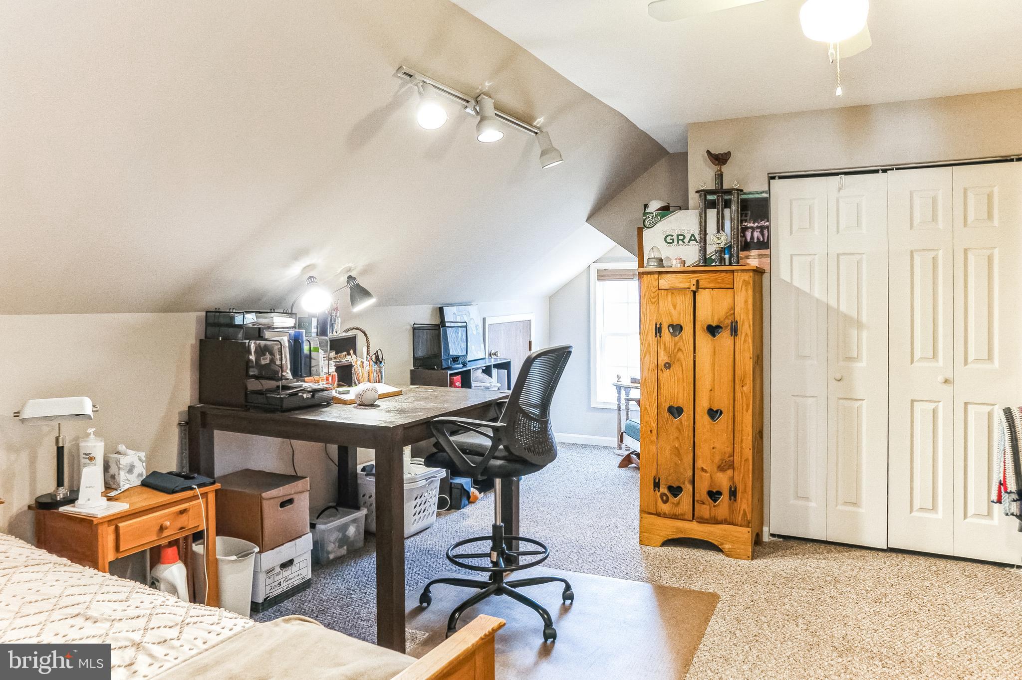TOLLGATE LANDING - Residential
