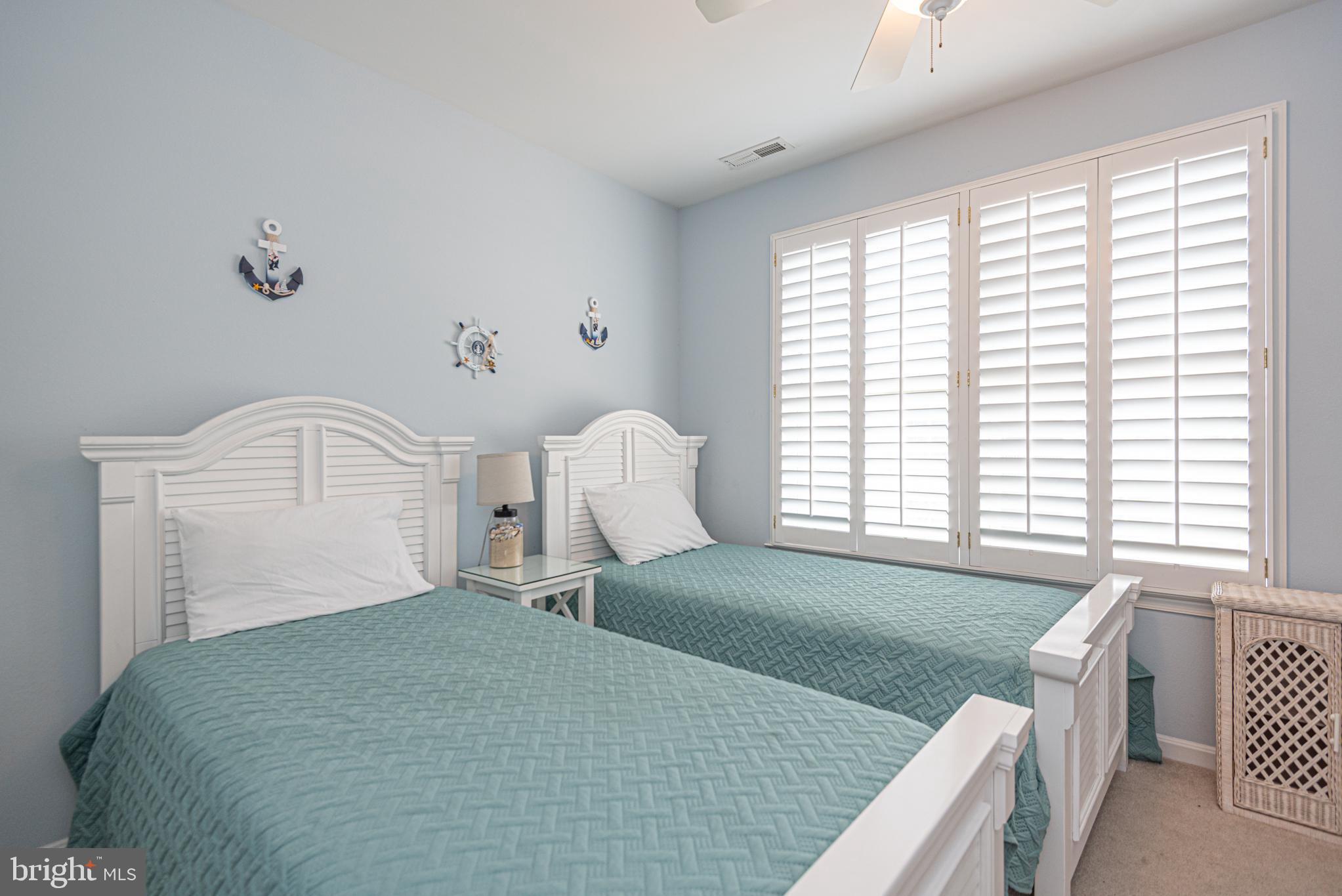 BAYSIDE - Residential